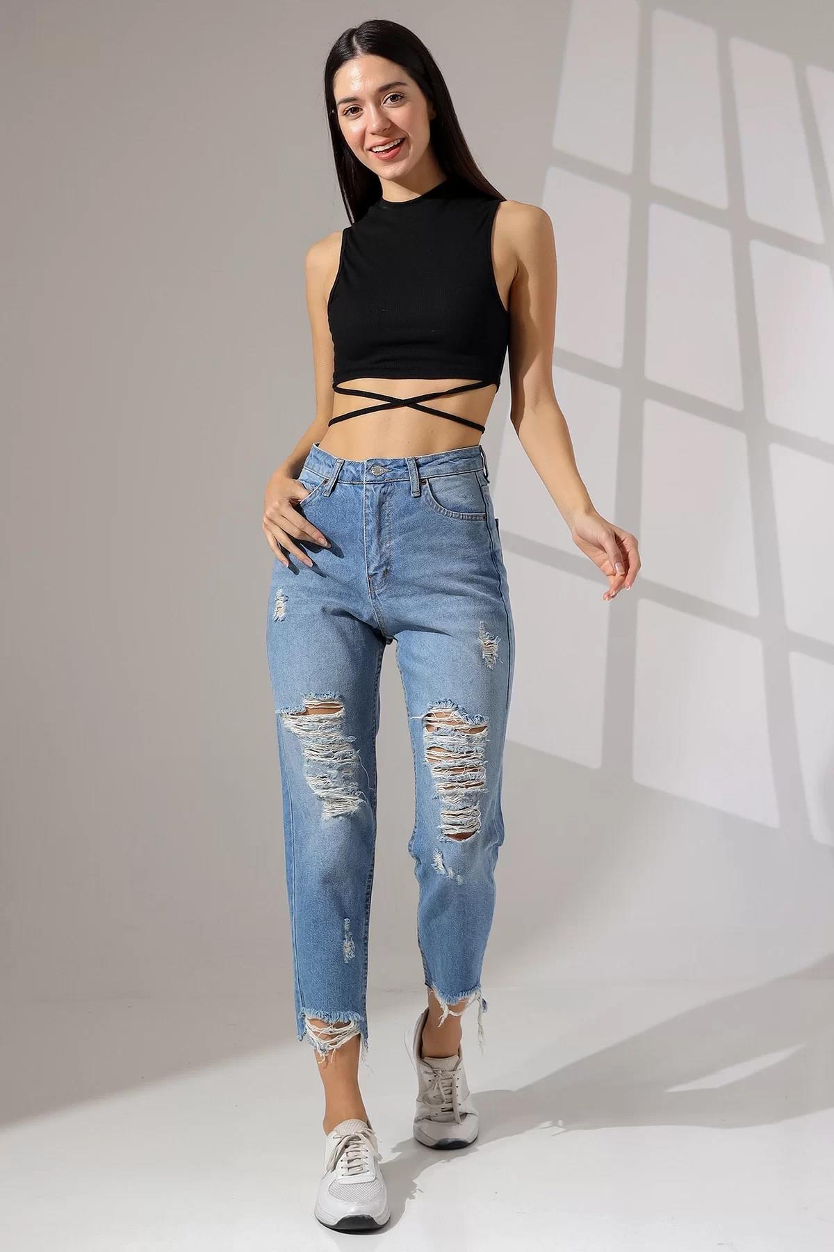 YÜKSEK BEL DİZ PAÇA YIRTIK MOM JEAN