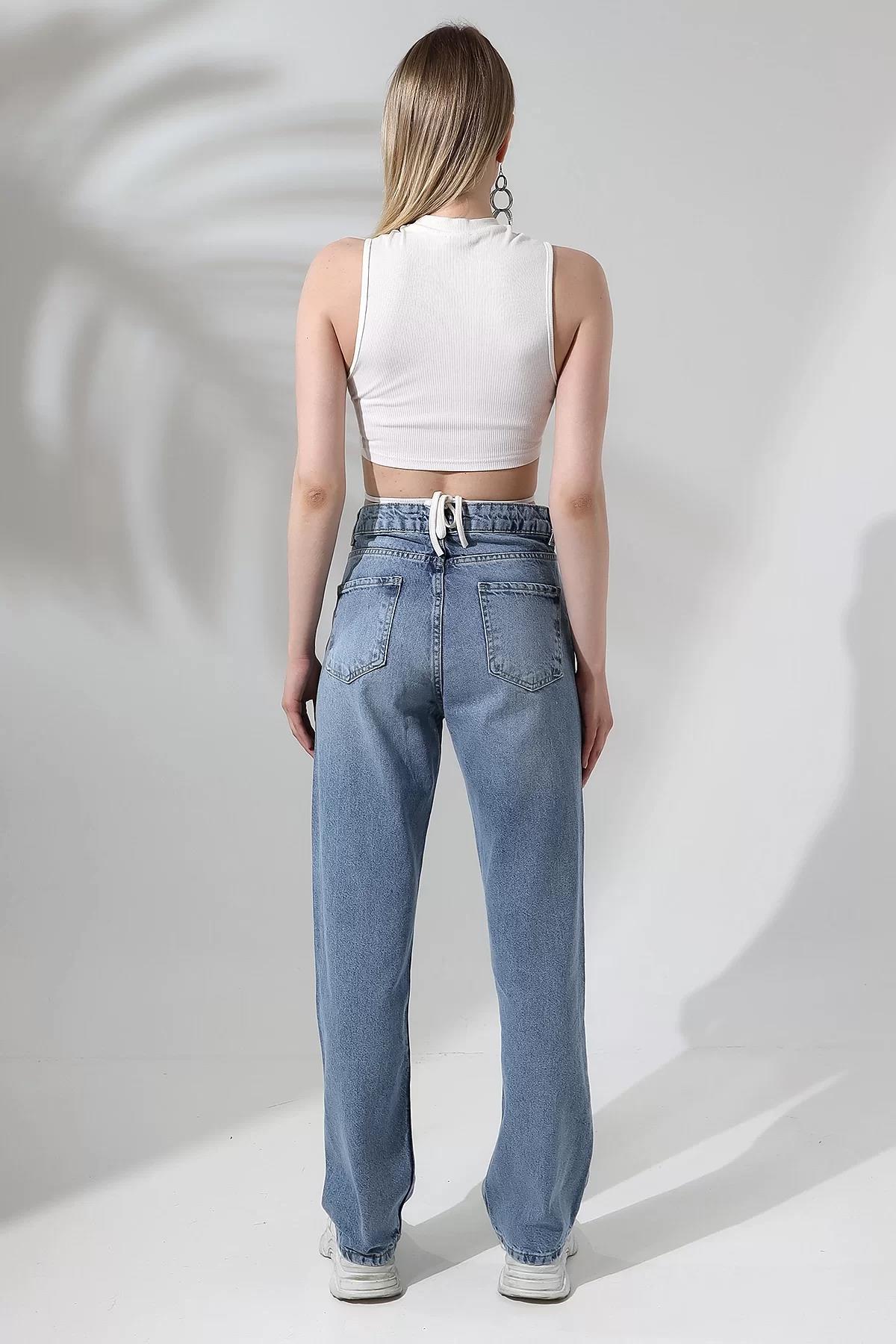 YÜKSEK BEL STRAIGHT FIT JEAN