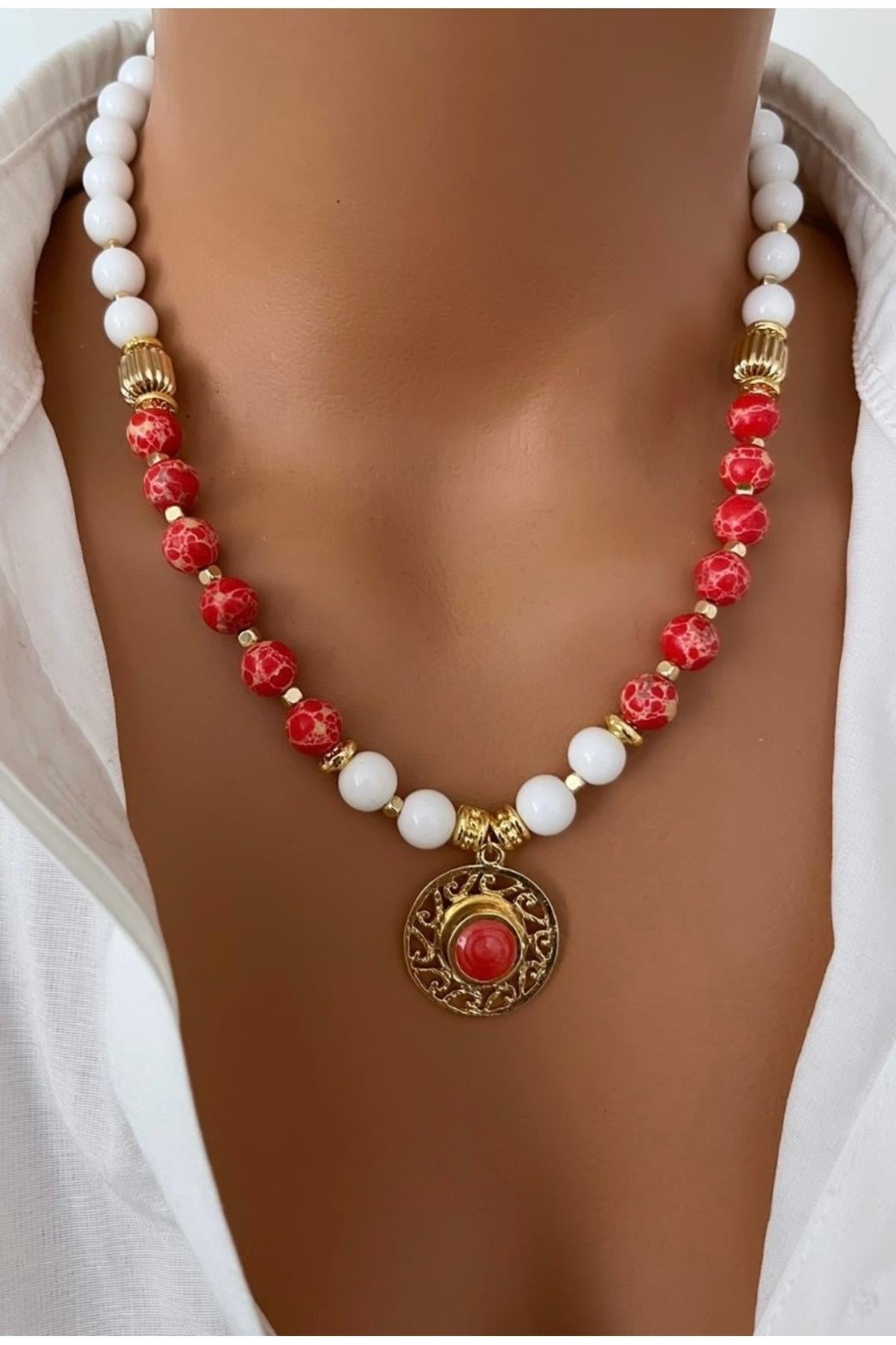 Doğal Taş Kırmızı Varasit Taşı Dantel Altın Kaplamalı Kolye Ucu Tasarım Kadın Kolye Özel Hediye