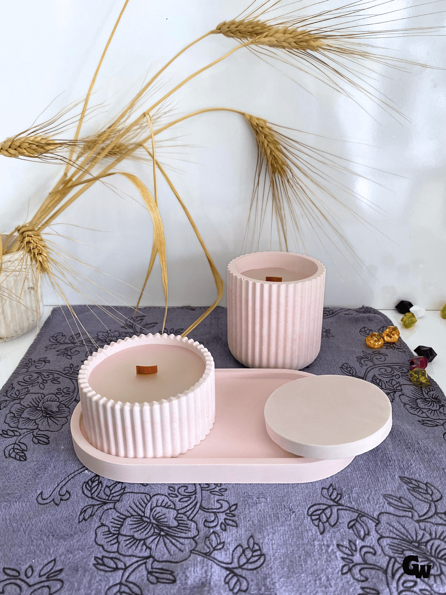 Desenli Desing 3'lü Set Kokulu Mumluk Dekoratif Mum Seti(AÇIK PEMBE)(KOKULU)(4 PARÇA)