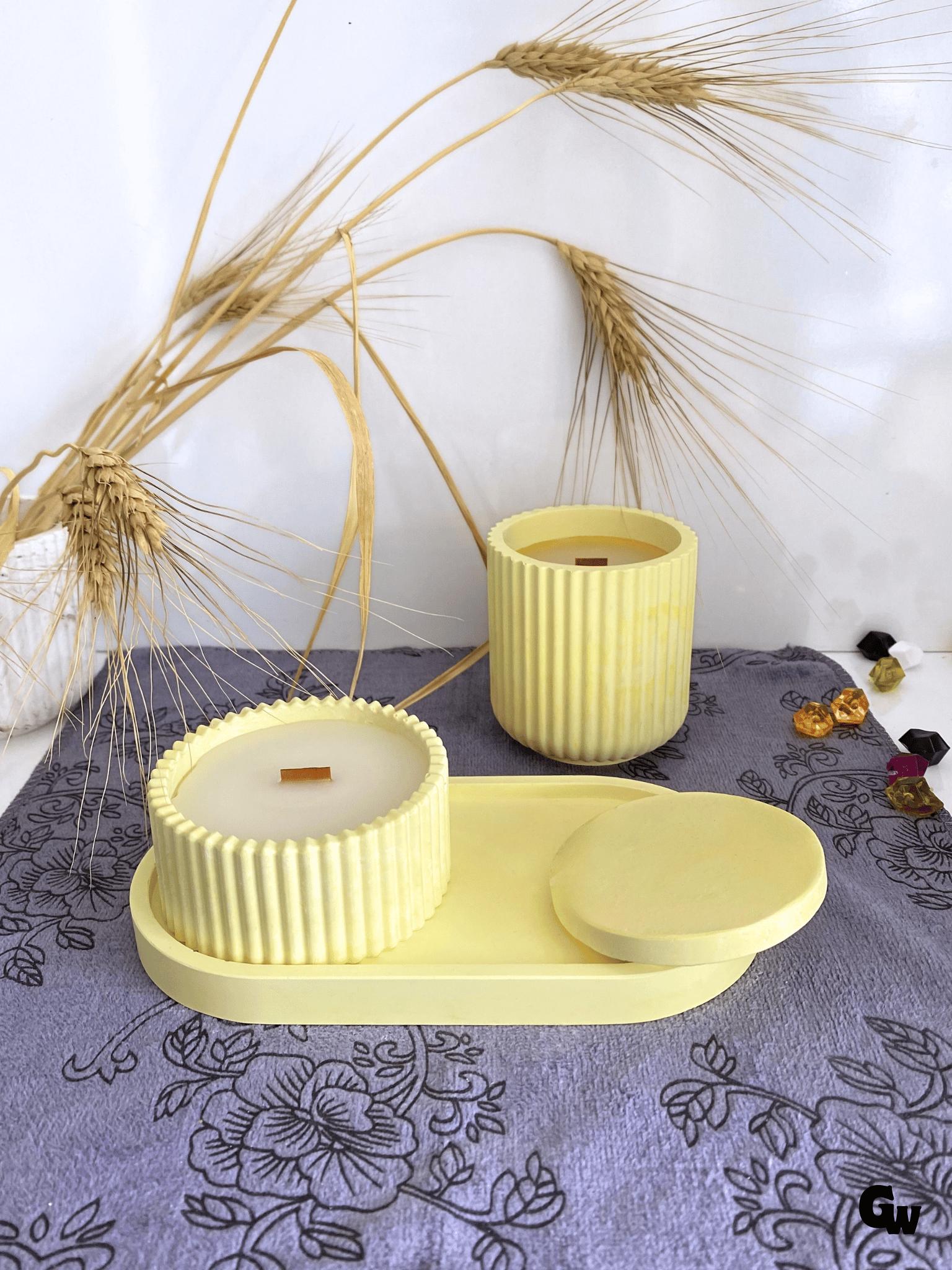 Desenli Desing 3'lü Set Kokulu Mumluk Dekoratif Mum Seti(AÇIK SARI)(KOKULU)(4 PARÇA)