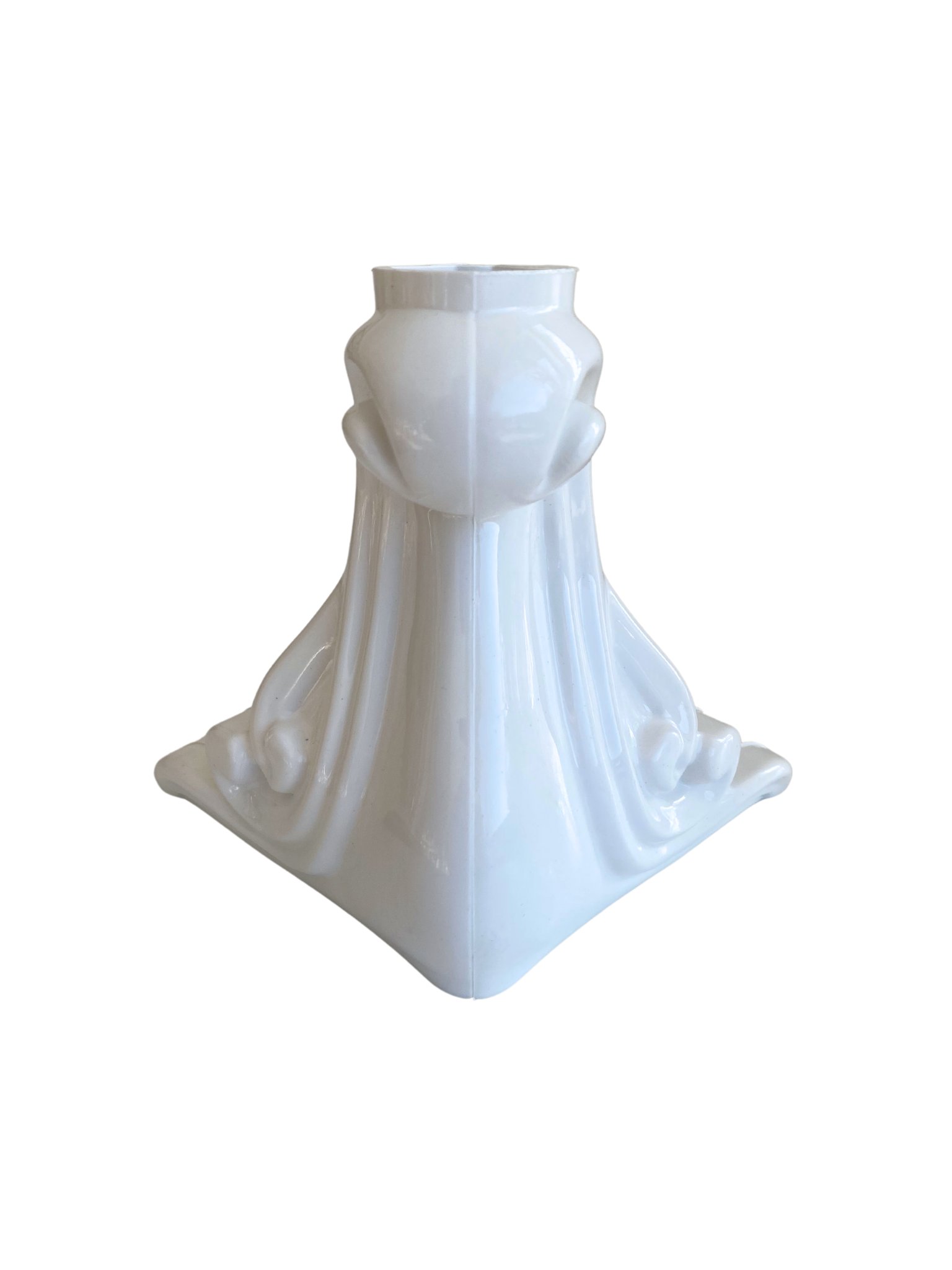 Sultan Lükens Desenli 14CM Beyaz Plastik Ayak Mobilya Masa ve Dolap Ayağı(14CM)(BEYAZ)