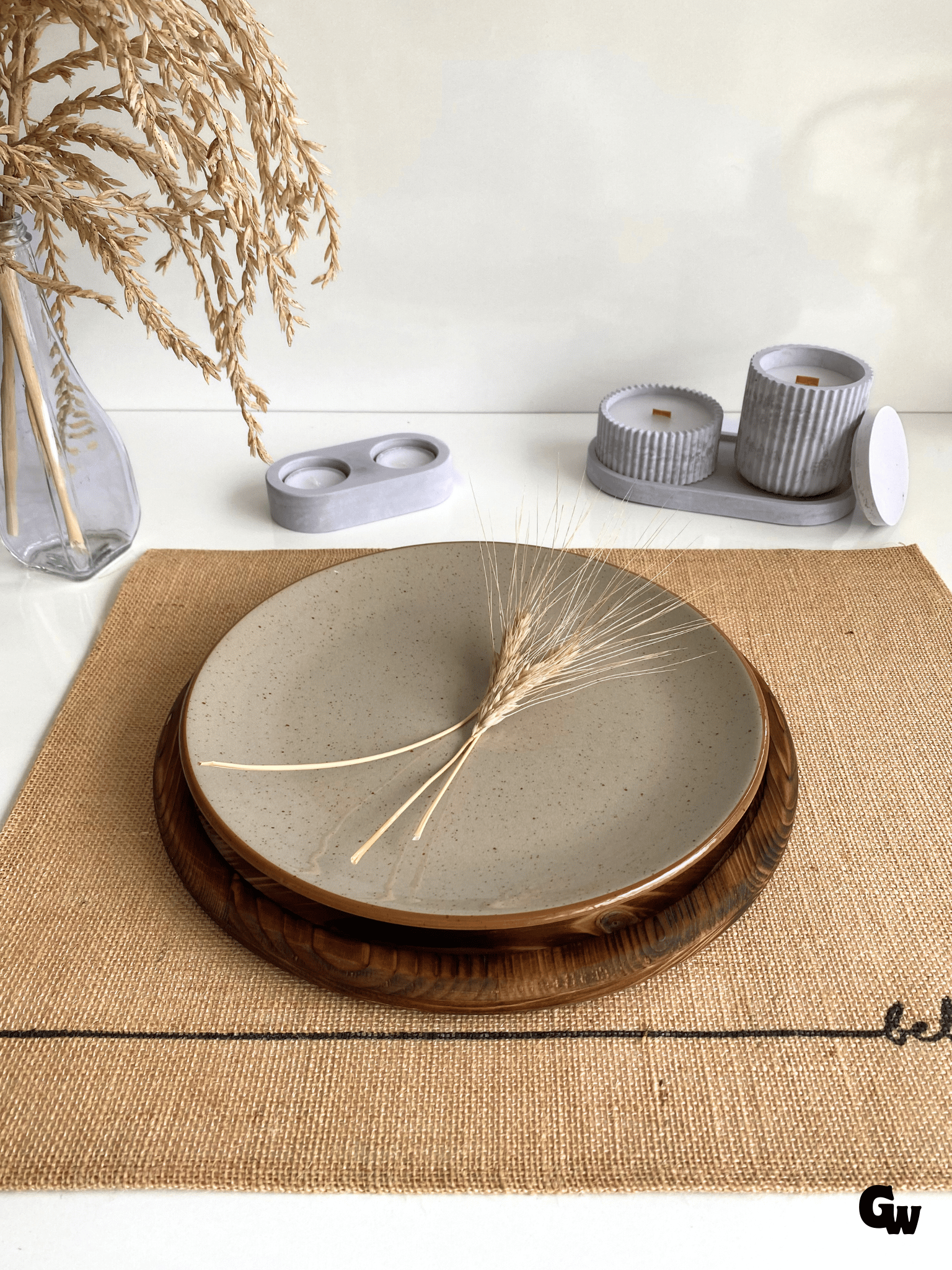 Yuvarlak Doğal Ahşap Sunum Tabağı Çukur Ahşap Sunumluk(BEYAZ ÇAM)(ÇAP:28cm)