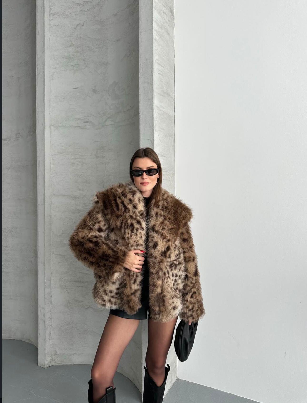 Kemerli Kısa Kürk