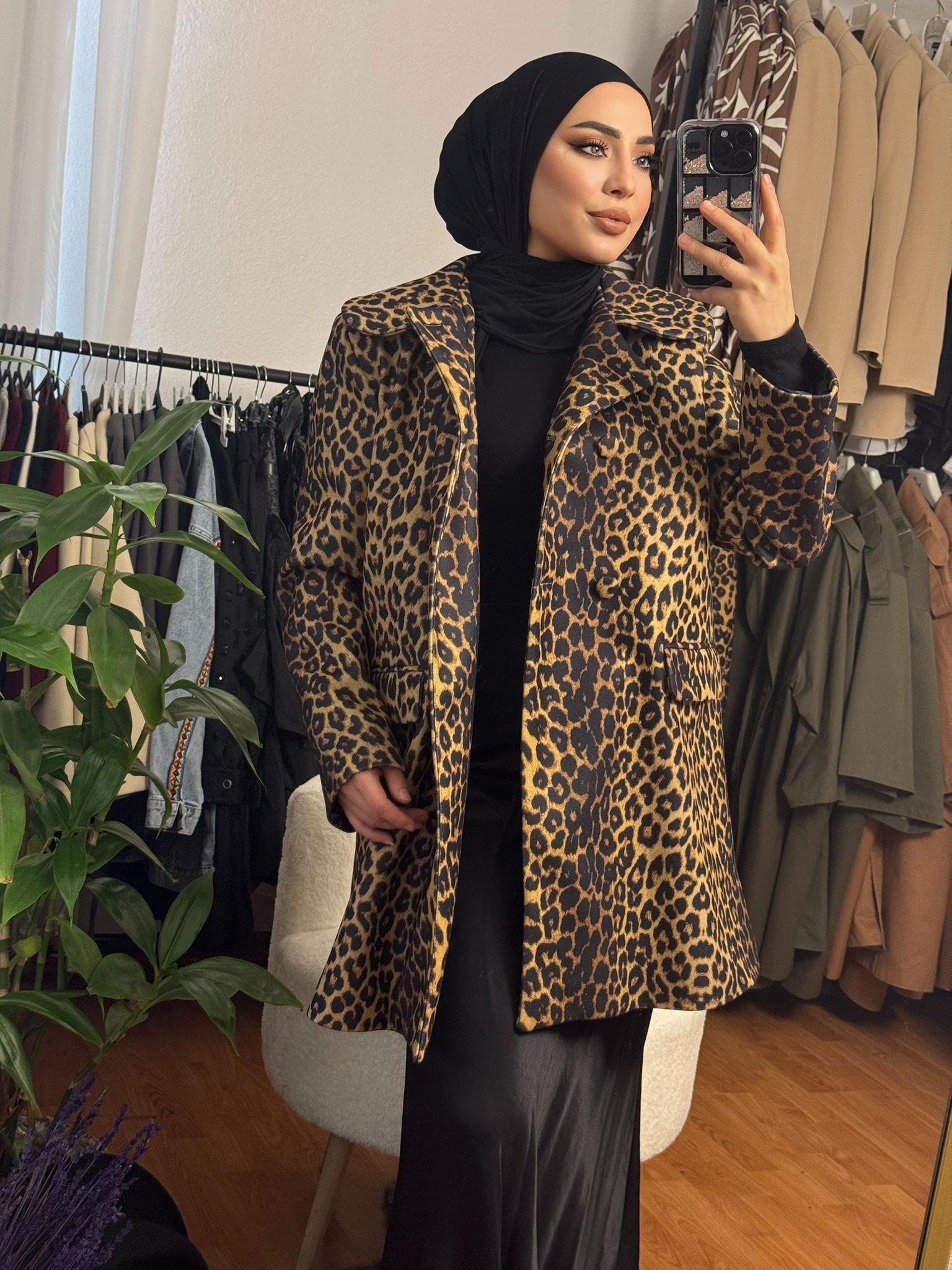 Leopar Detay Ceket