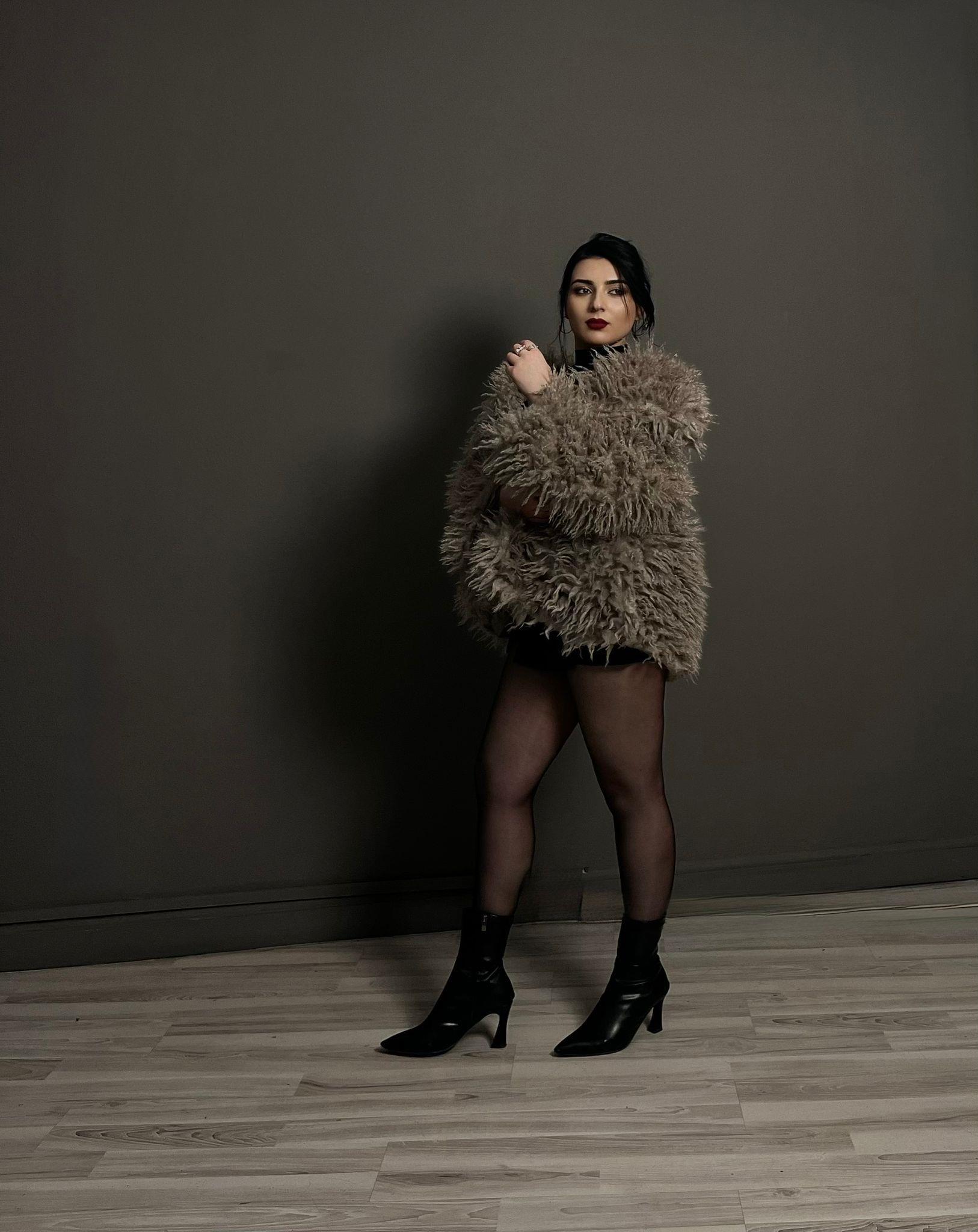Oversize Peluş Kürk