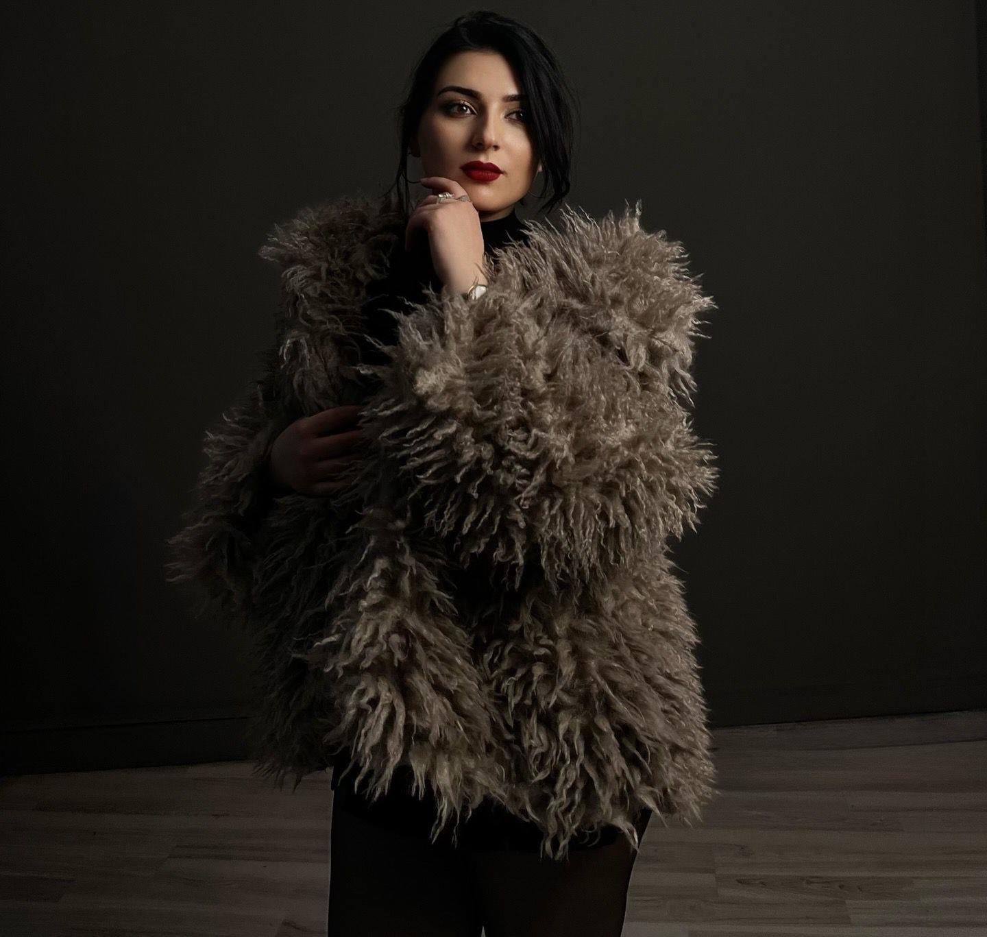 Oversize Peluş Kürk