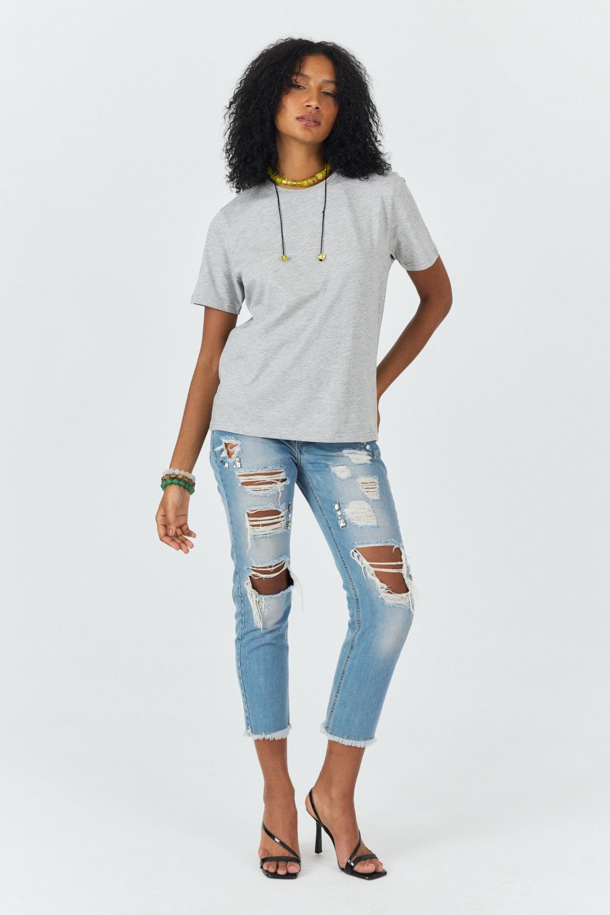%100 Pamuklu Bisiklet Yaka Slim Fit Basic Kadın T-Shirt
