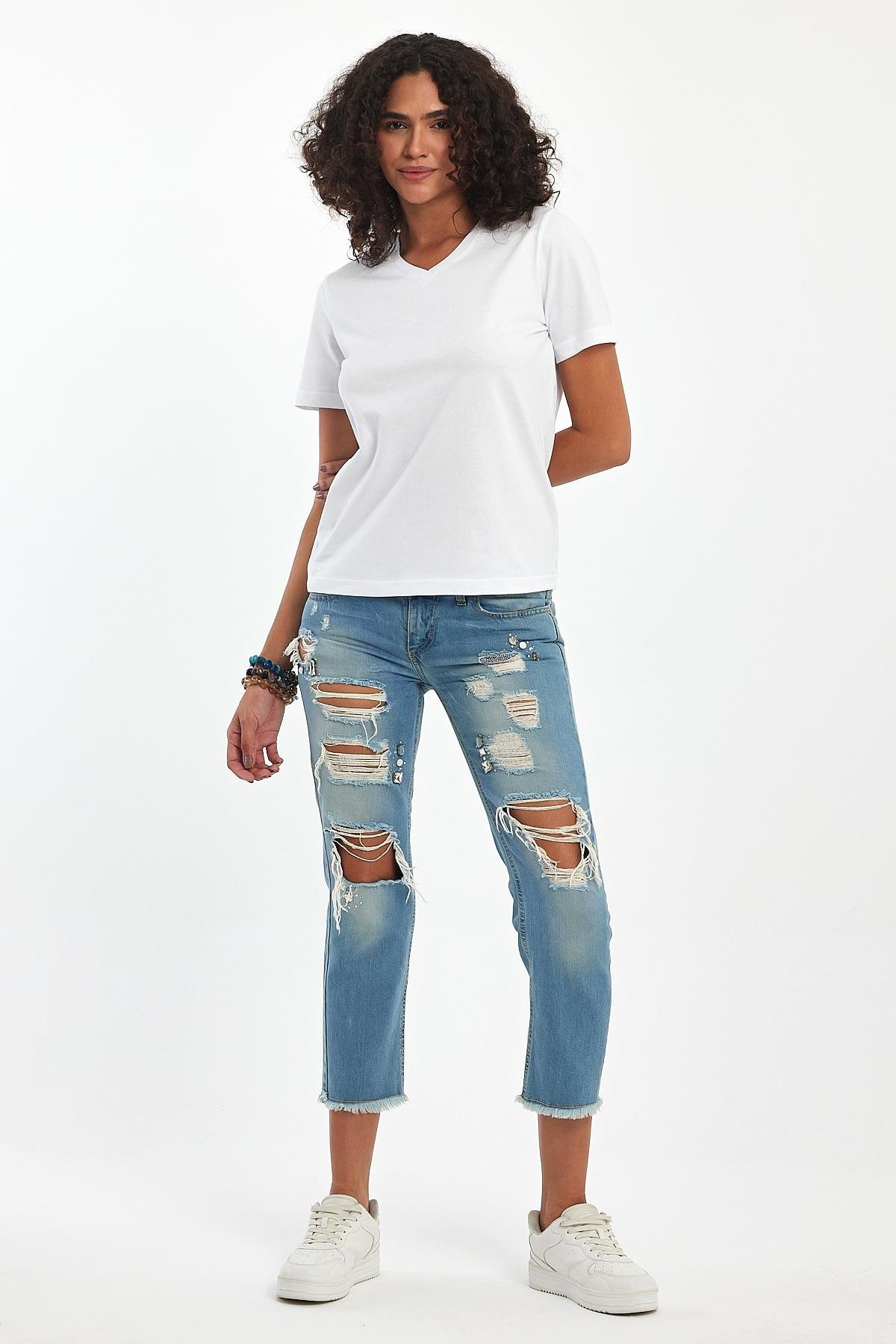 %100 Pamuklu V Yaka Slim Fit Basic Kadın T-Shirt