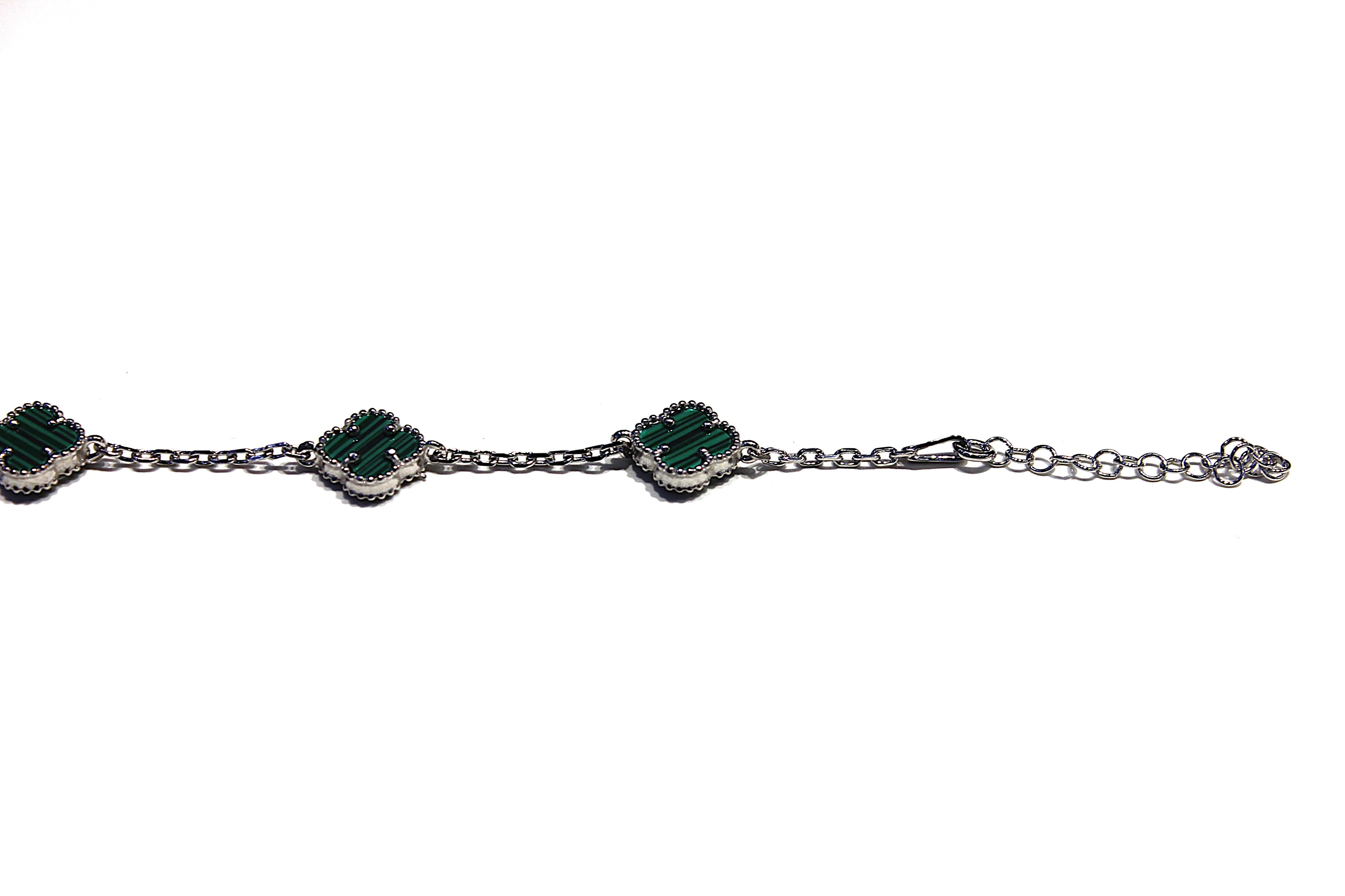 925 Ayar Gümüş Yeşil Yonca Figürlü Şans Bilekliği (4.48 Gr)