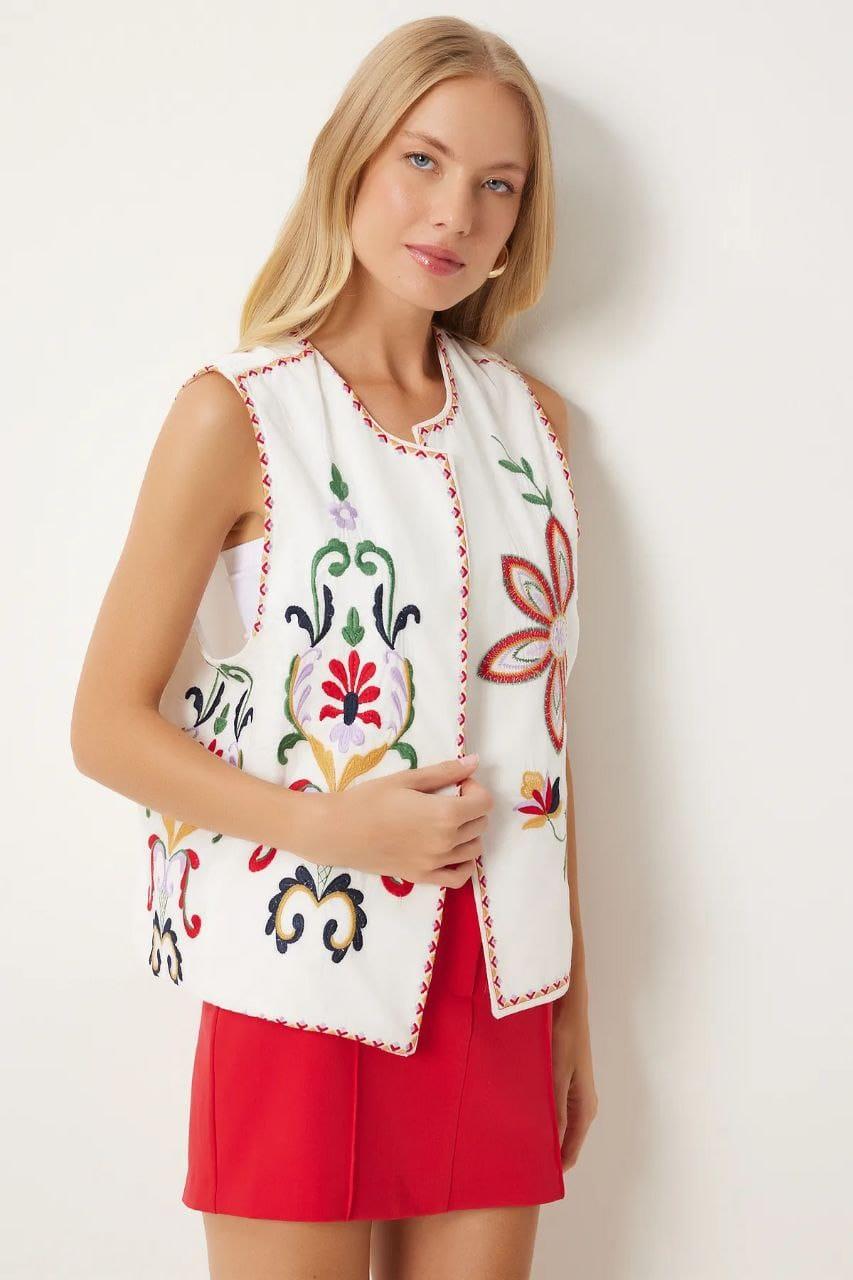 Çok Renkli Floral Nakışlı %100 Pamuk Beyaz Bohem Yelek