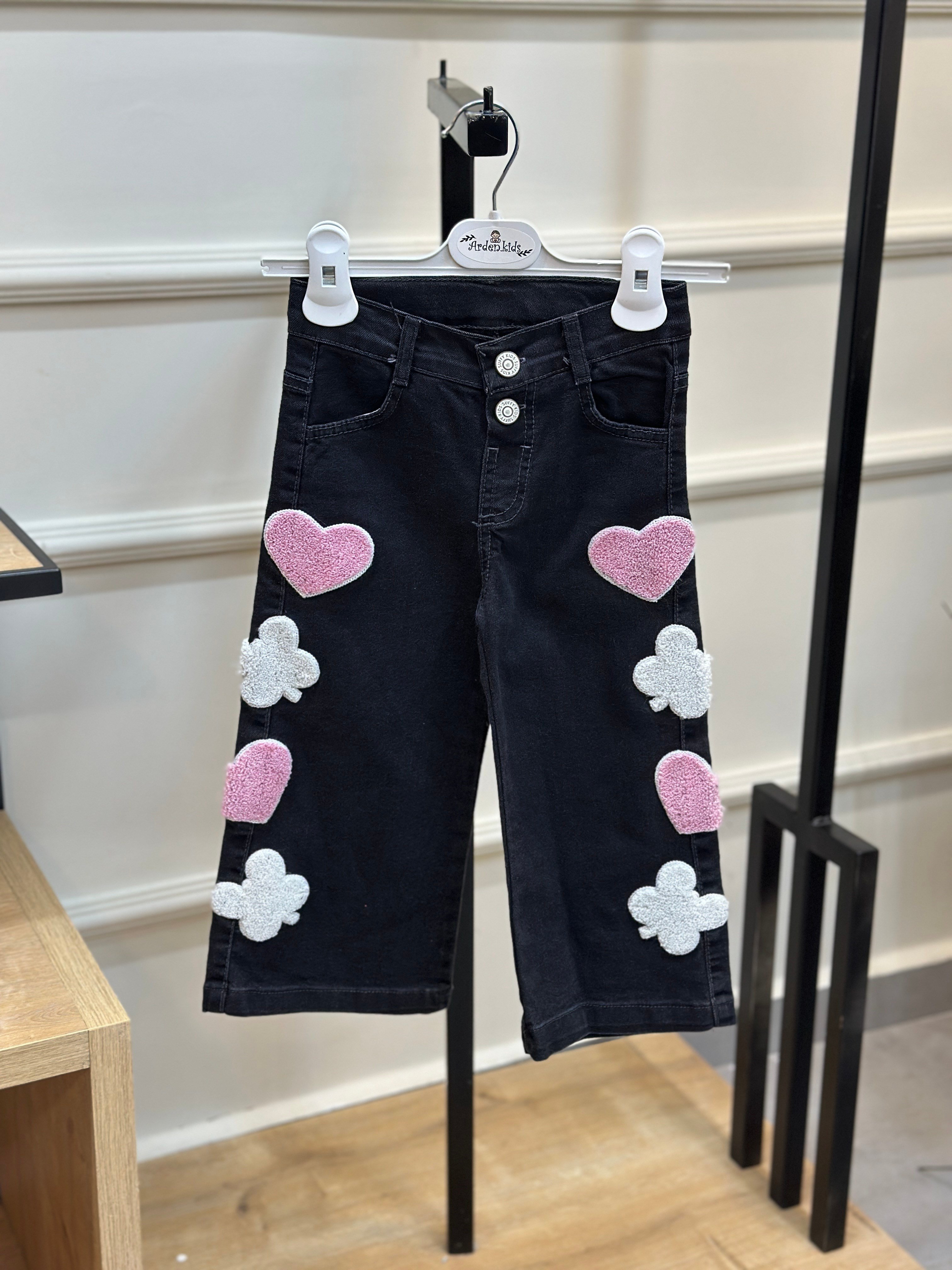 2-5 Yaş Kalp & Kelebek Detaylı Jean Siyah Pantolon