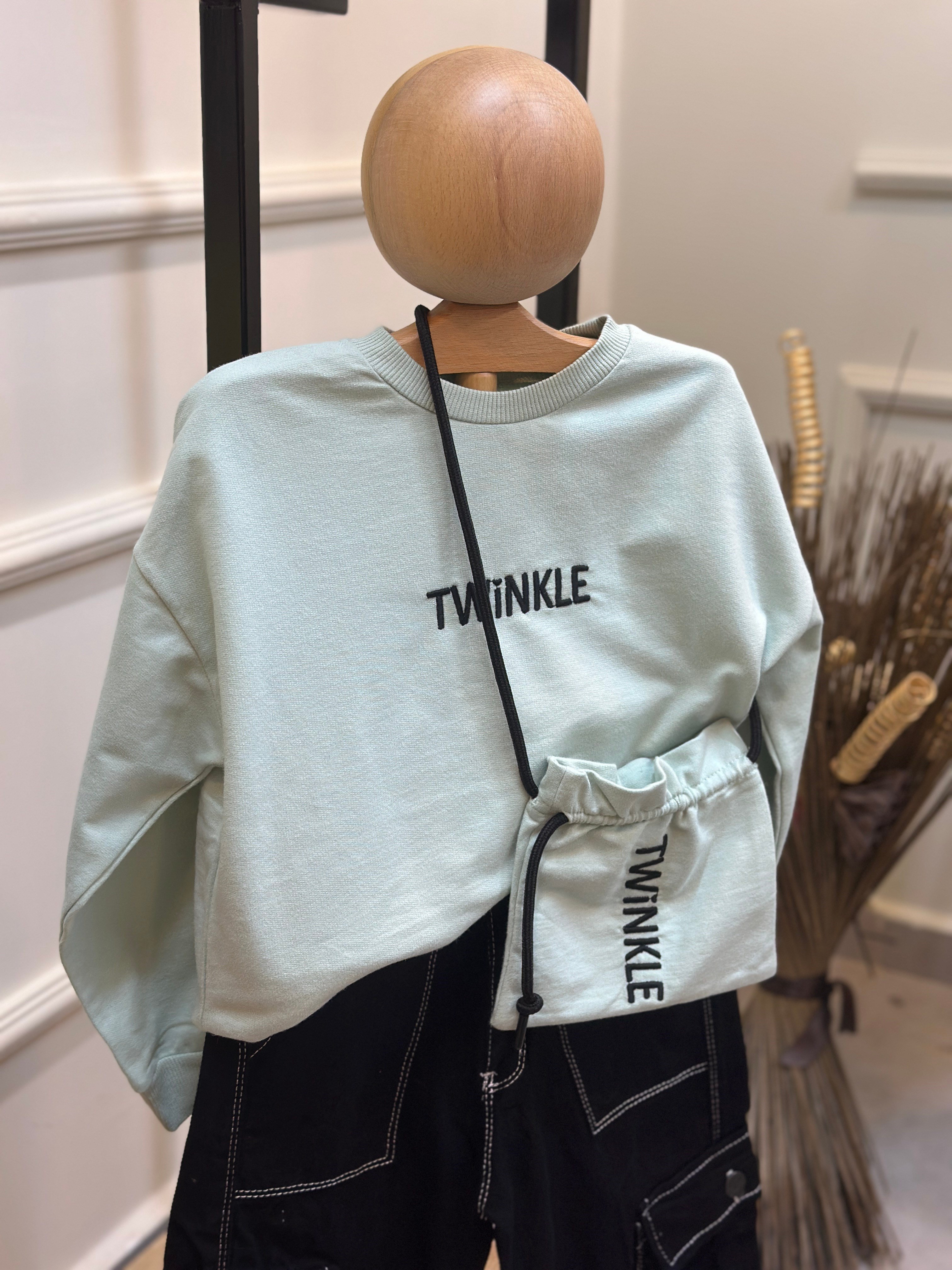 7-10 Çağla Yeşili İki İplik (Çanta Hediyeli )Sweat