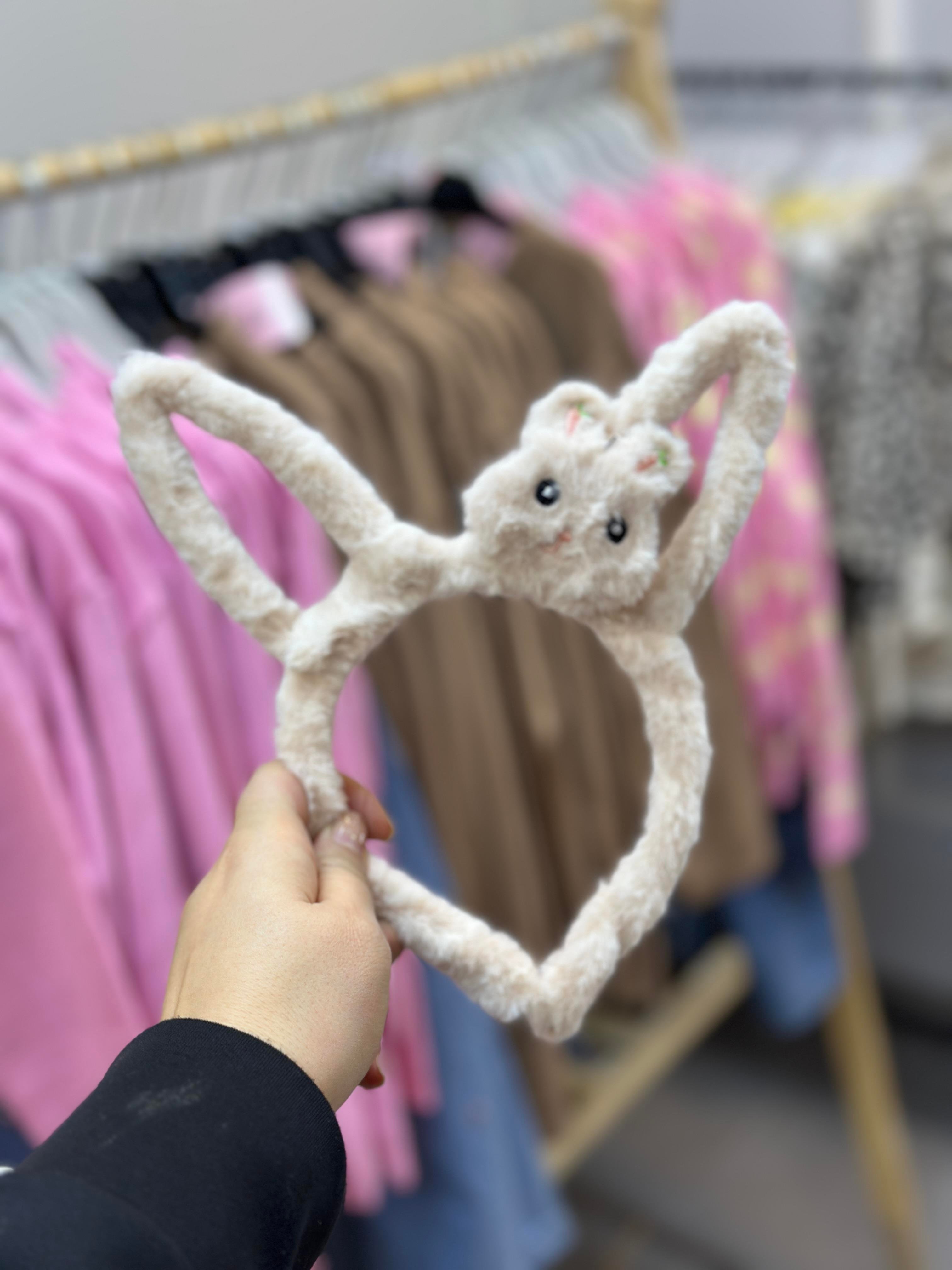 Bej Tavşan Peluş Taç