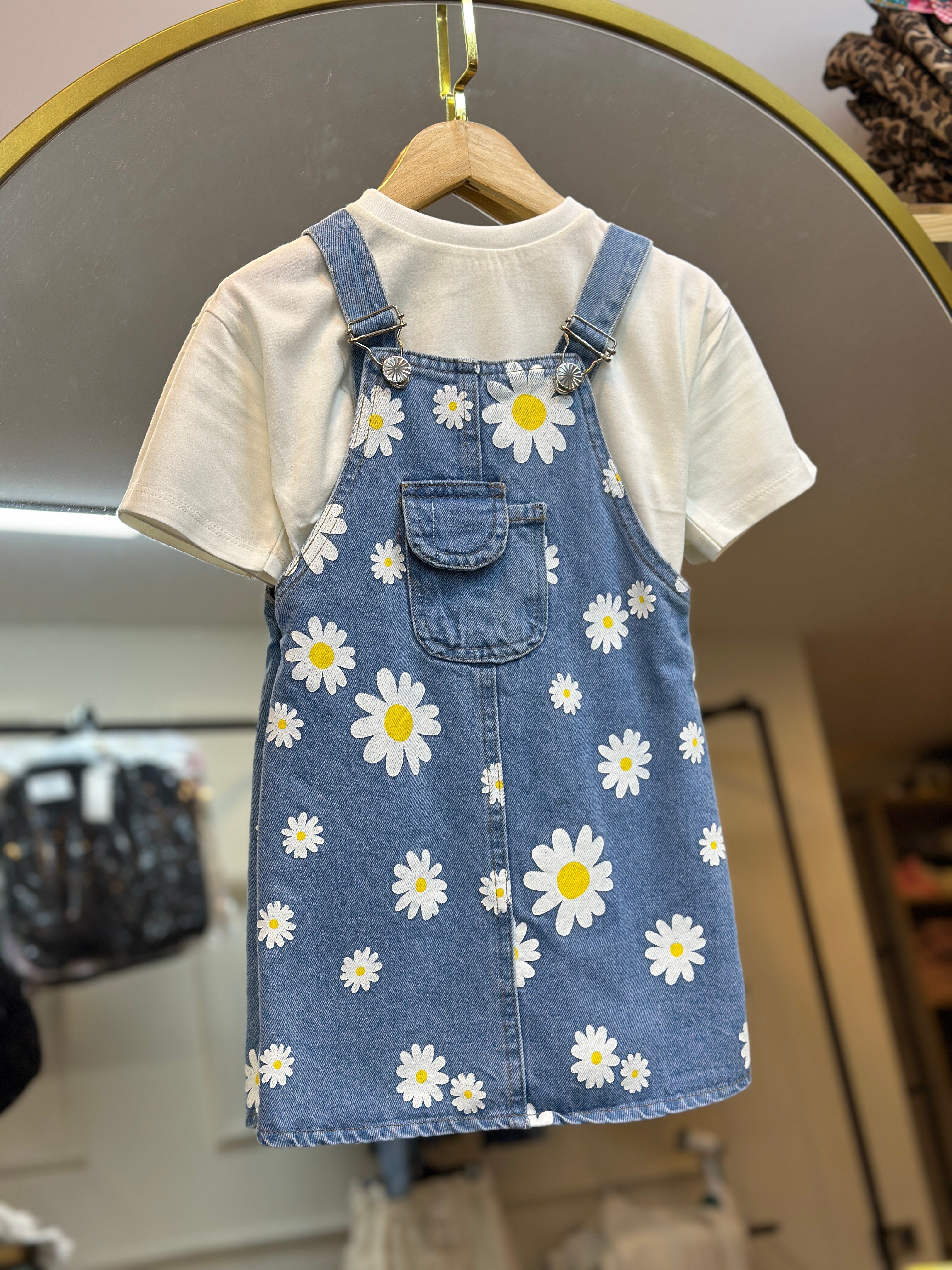 Papatya Jean Salopet & Oversize Tişört 
