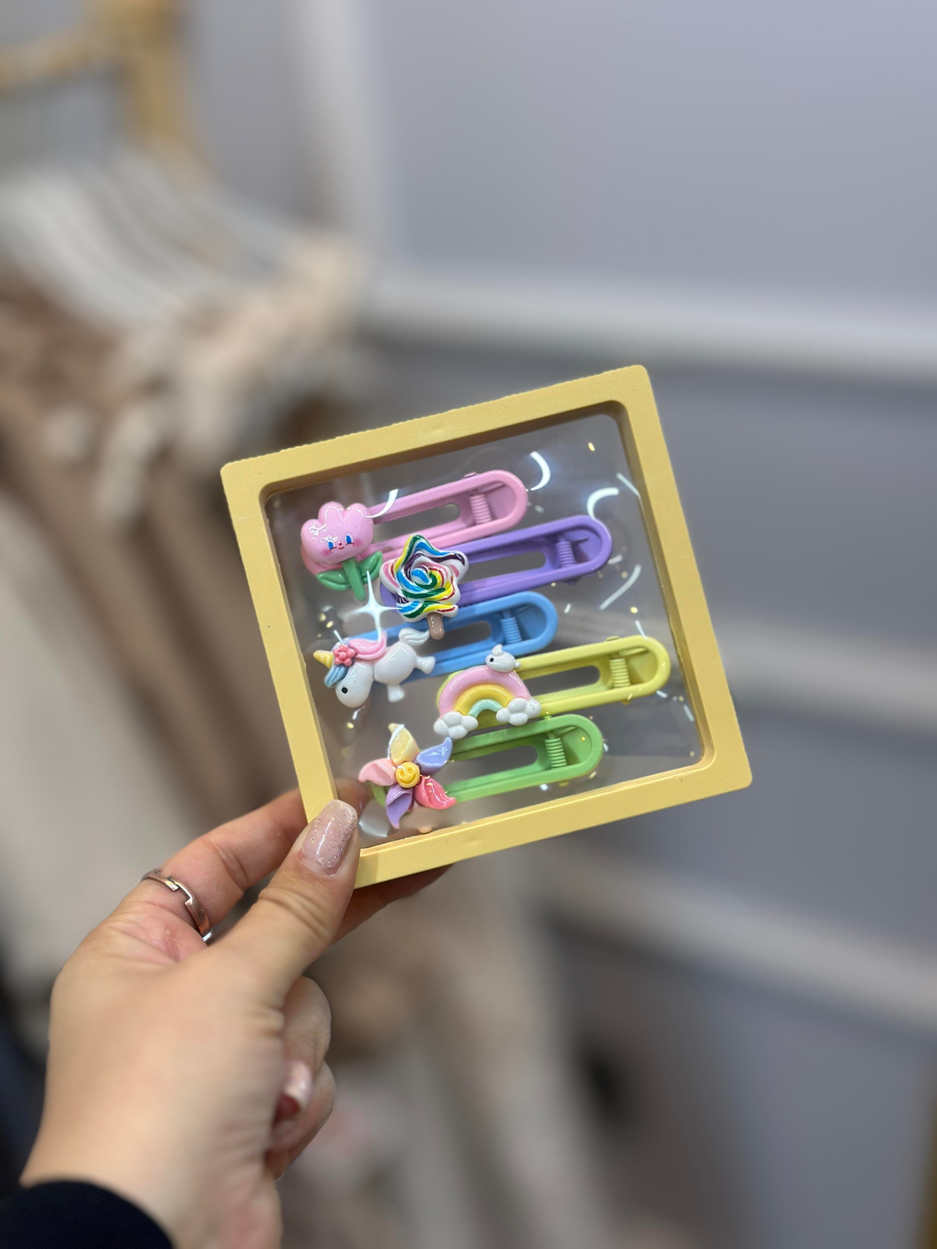 Sarı Toka Kutulu Klips Set
