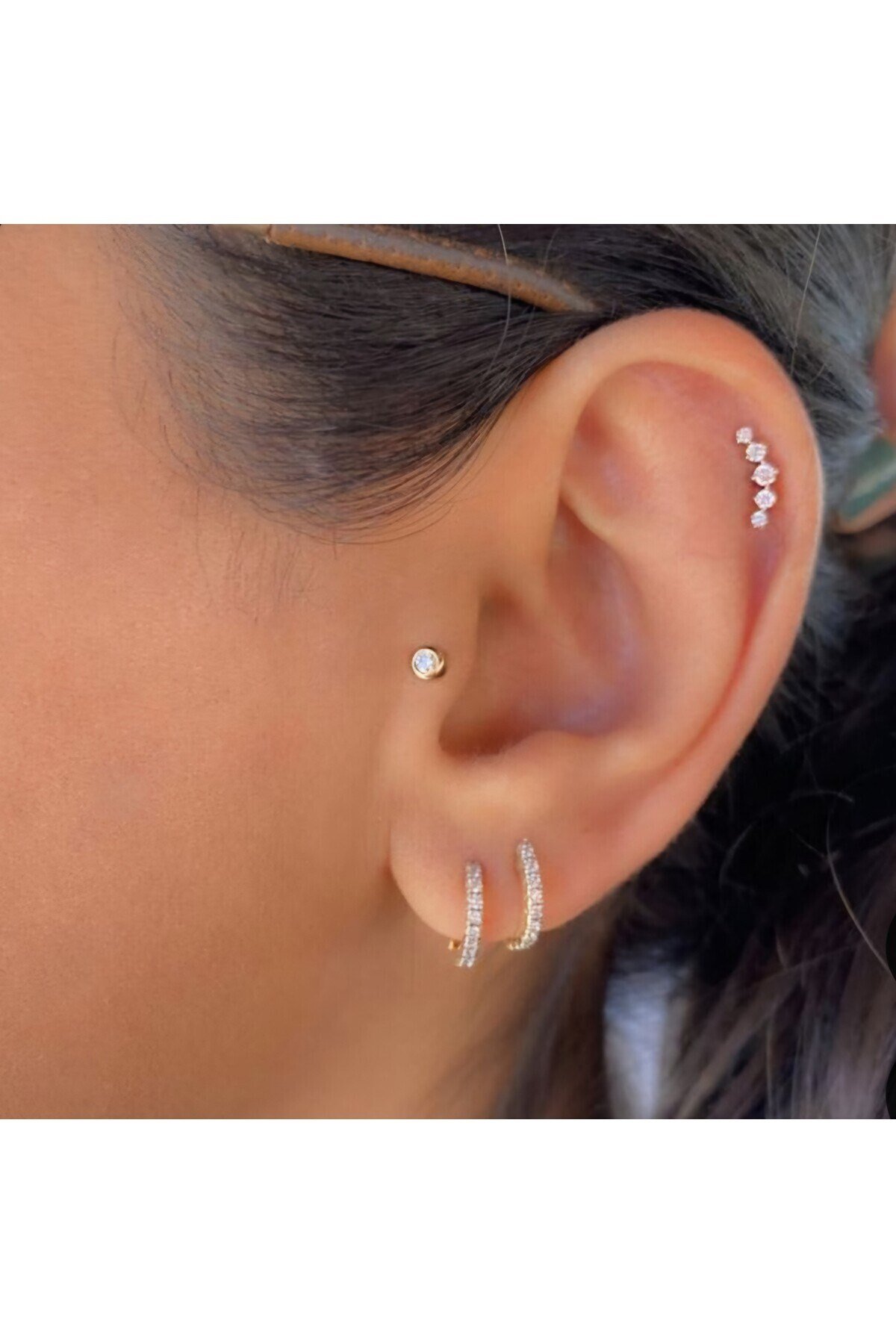 10 mm Gold Renk Taşlı Halka Piercing Helix Lob Conch Kıkırdak