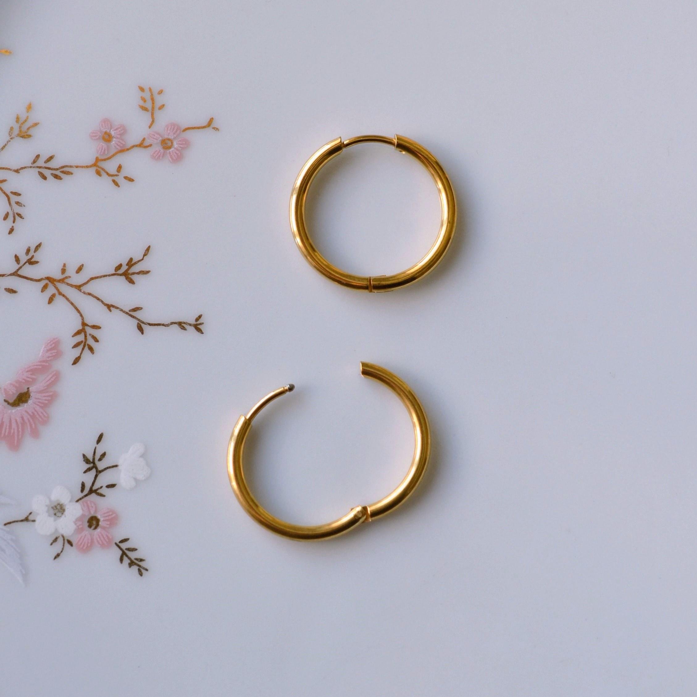 14 mm Cerrahi Çelik Gold Halka Küpe