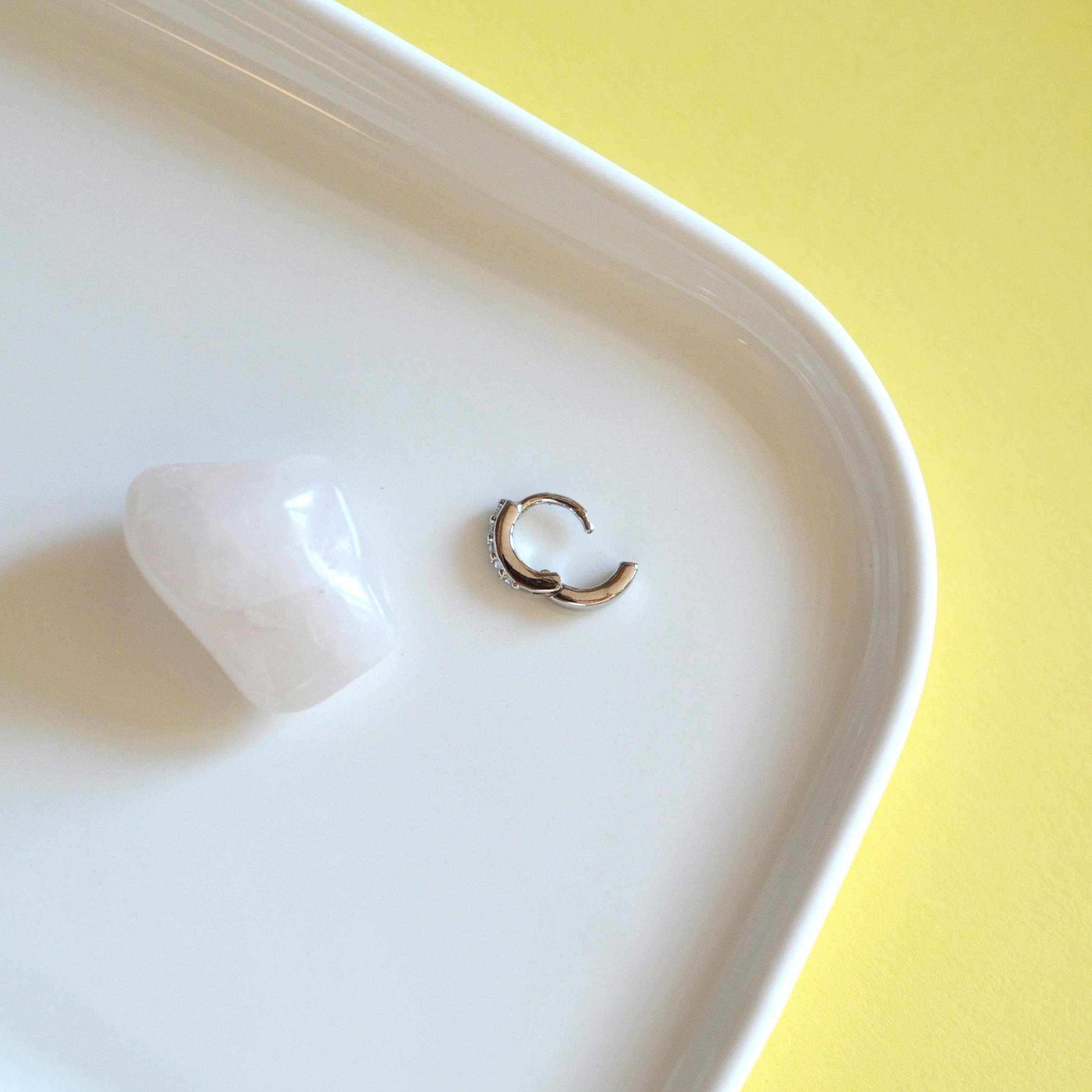 6 mm Silver Renk Taşlı Halka Piercing Tragus Forward Helix Kıkırdak
