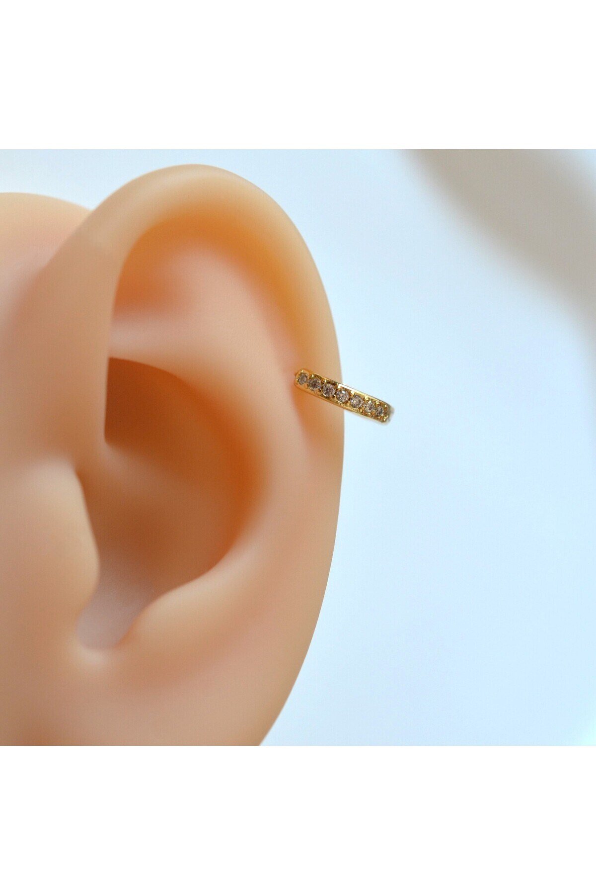 8 mm Gold Taşlı Halka Piercing Tragus Helix Forward Helix Kıkırdak