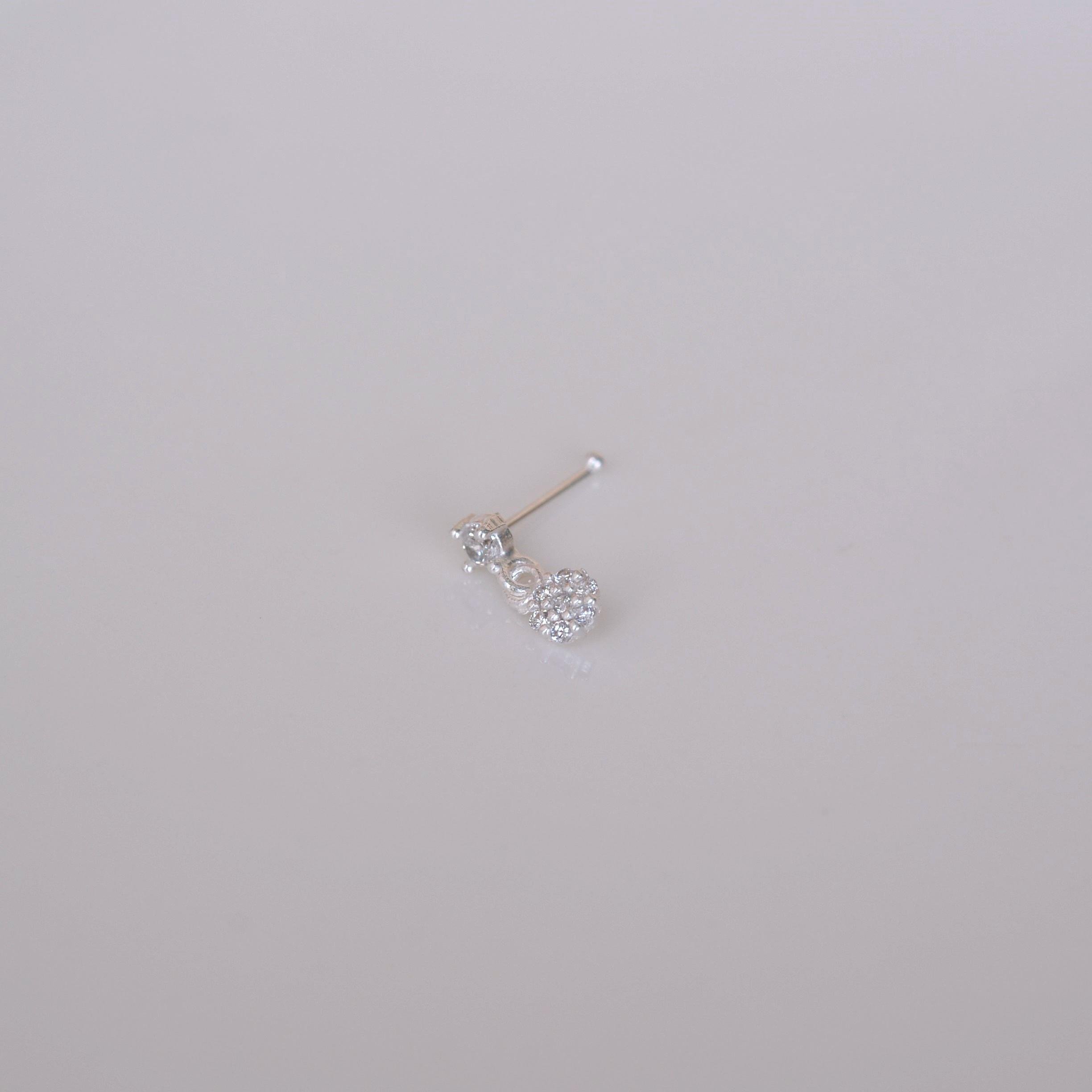 925 Ayar Gümüş Çiçek Sallantılı Burun Hızma Piercing