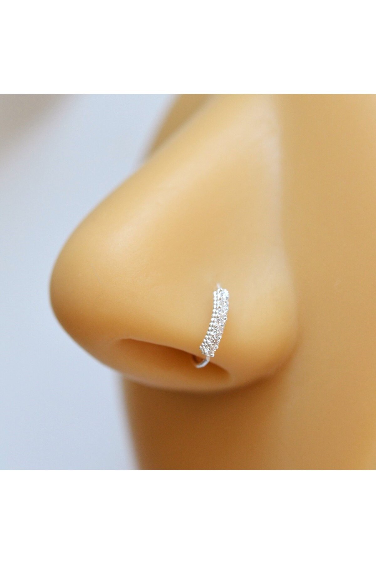 925 Ayar Gümüş Halka Taşlı Hızma Burun Piercing 9 mm Gümüş Renkli