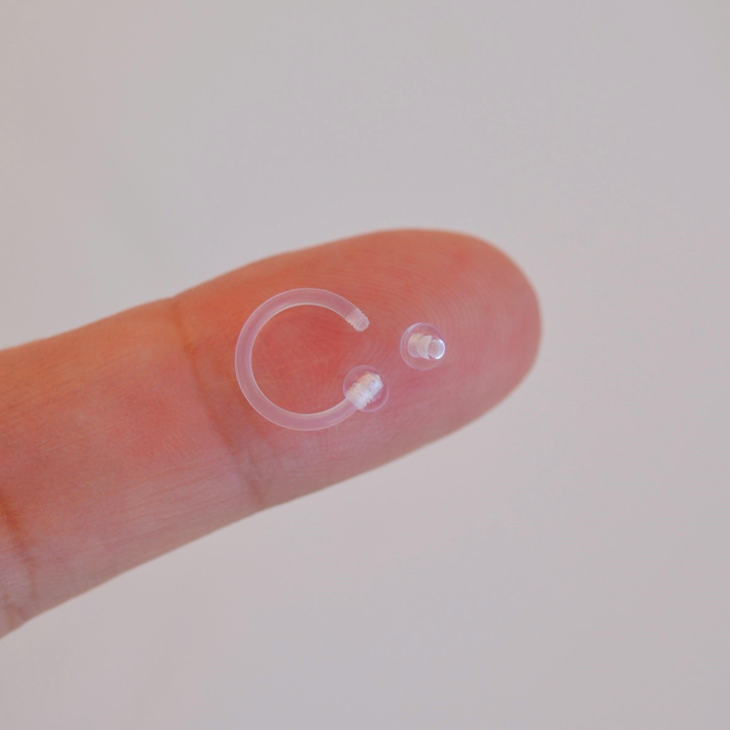 Alerji Yapmayan Bioplast Esnek Piercing Silikon Piercing Tragus Helix Kıkırdak
