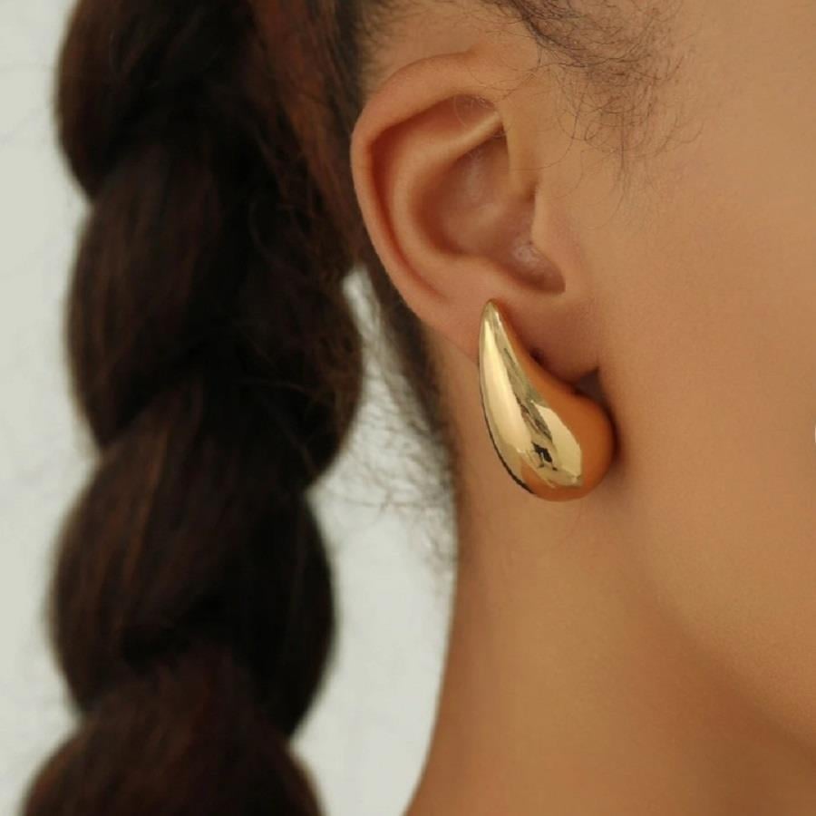 Bombeli Bottega Küpe Damla Model Küpe Gold Renk