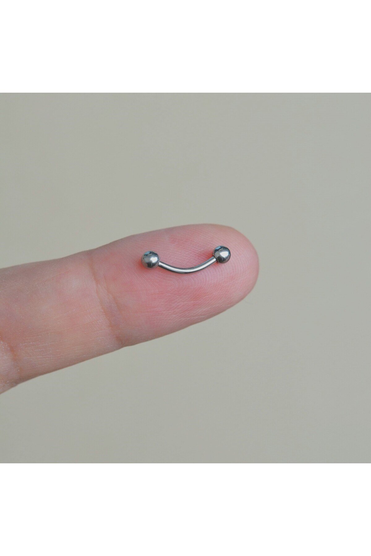Cerrahi Çelik 8 mm İki Ucu Toplu Minimal Göbek Piercingi Silver Renkli