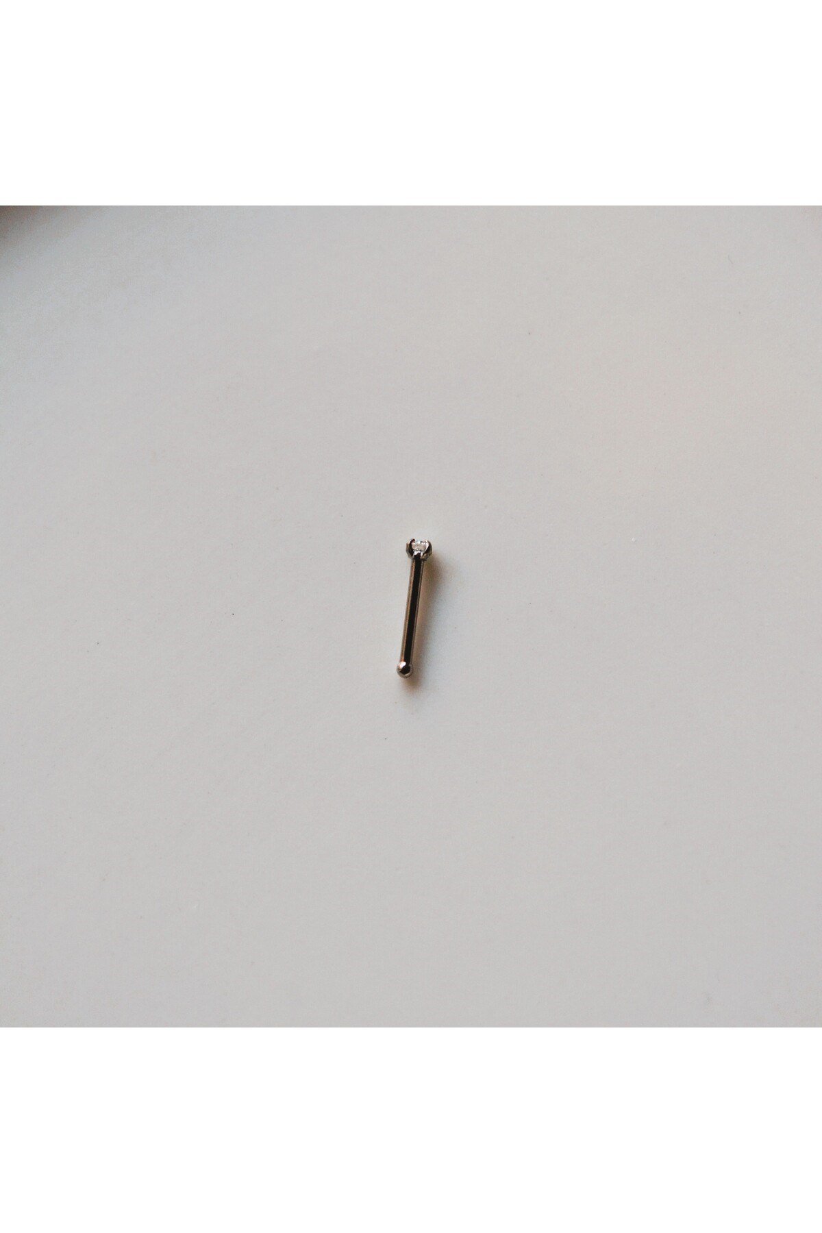 Cerrahi Çelik Gümüş Renk Minik Tektaş Burun Piercing Tektaş Hızma