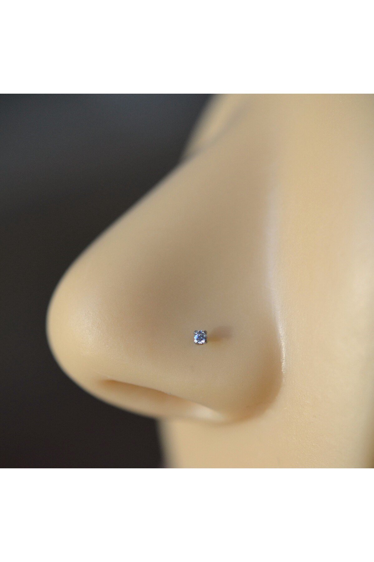 Cerrahi Çelik Gümüş Renk Minik Tektaş Burun Piercing Tektaş Hızma