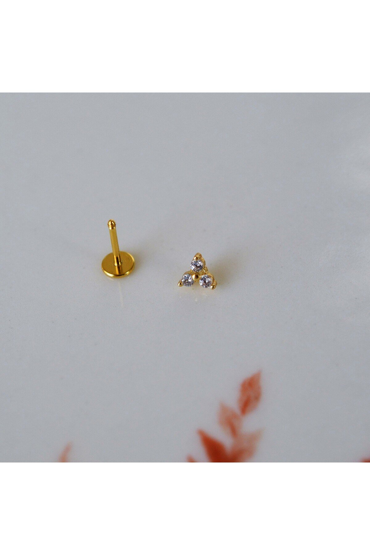 Cerrahi Çelik Mini Üçtaş Tragus Piercing Helix Kıkırdak Gold Renk