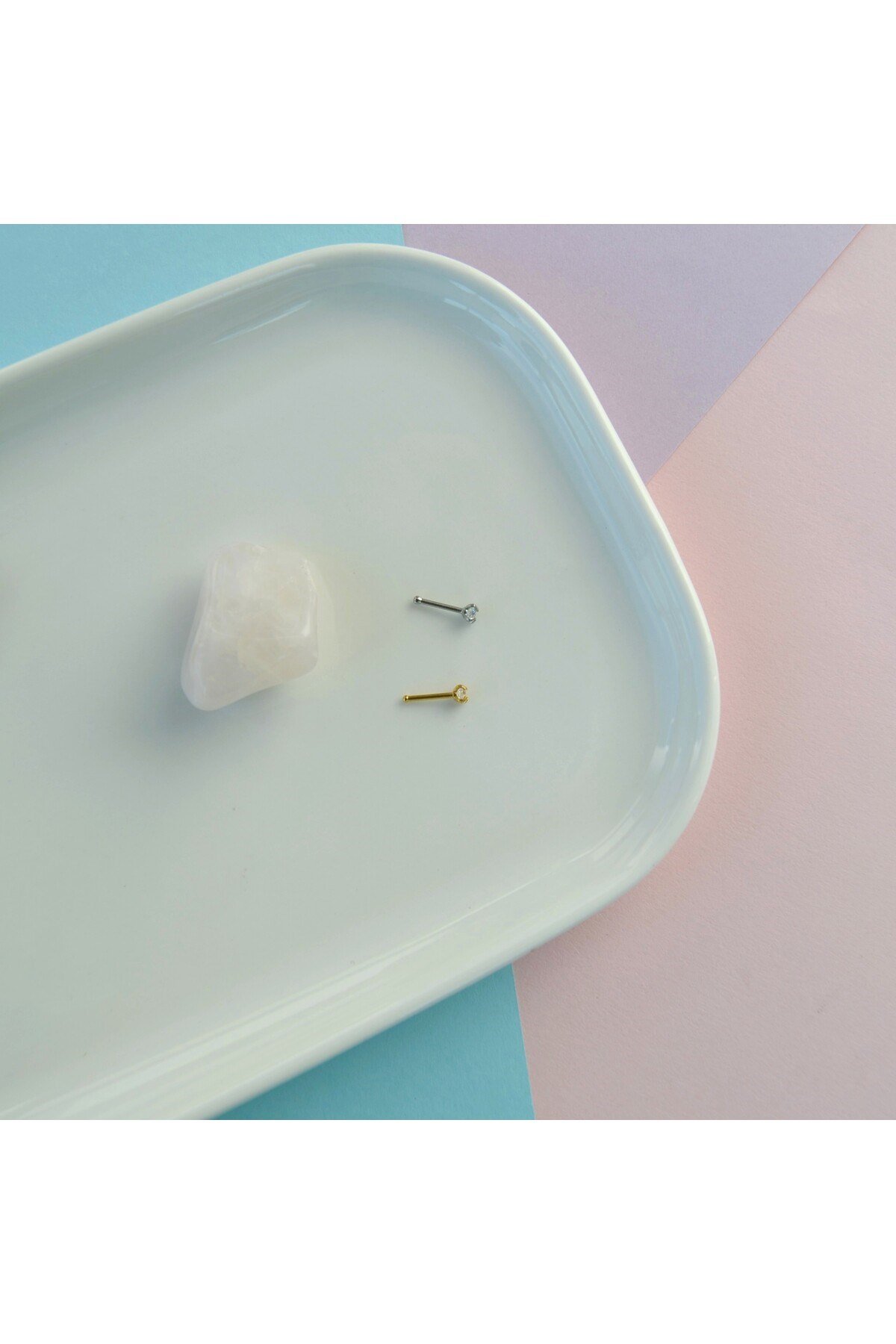 Cerrahi Çelik Minik Tektaş Burun Piercing Hızma 2 mm Taşlı