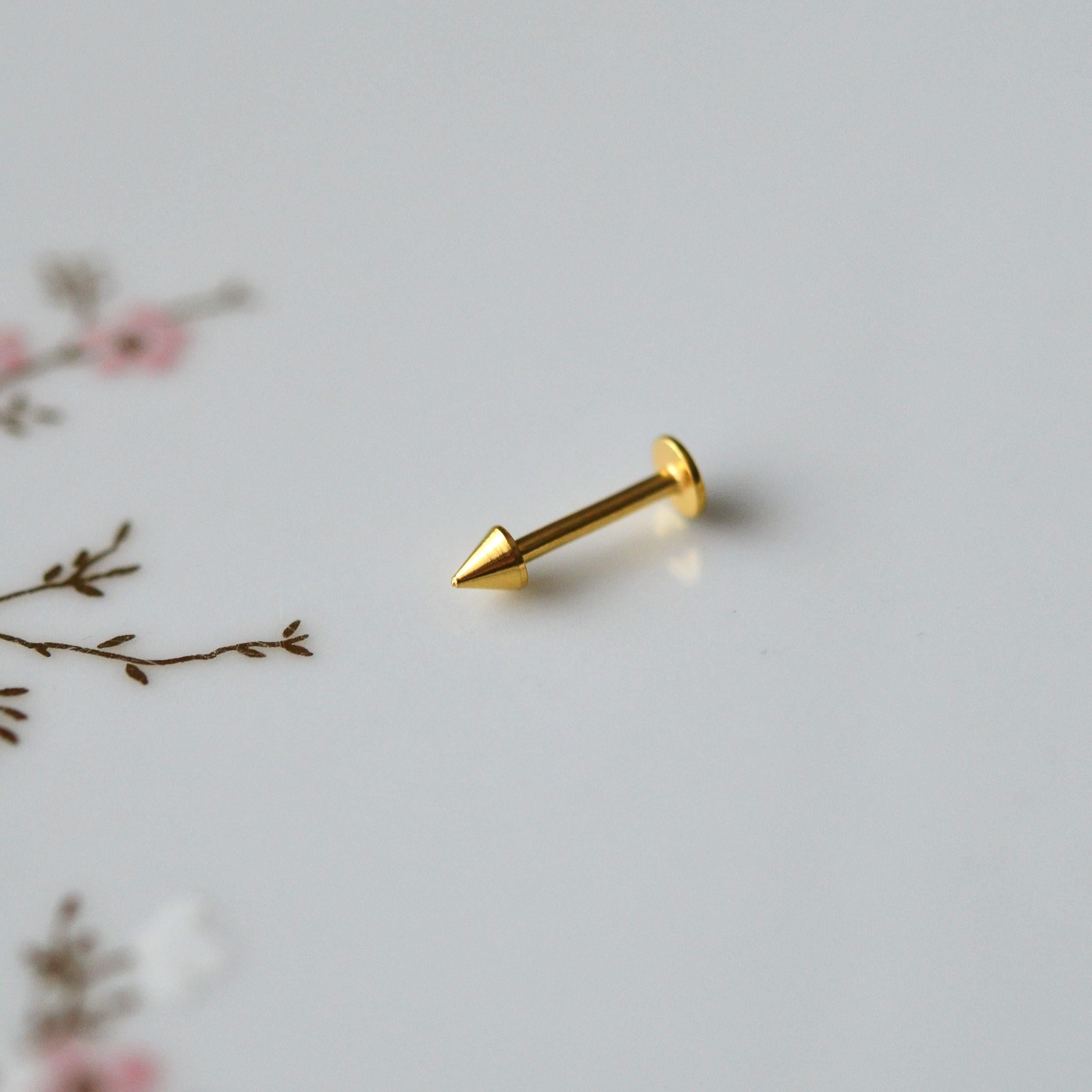 Cerrahi Çelik Sivri Uçlu Tragus Piercing Helix Kıkırdak 8 mm Gold Renk