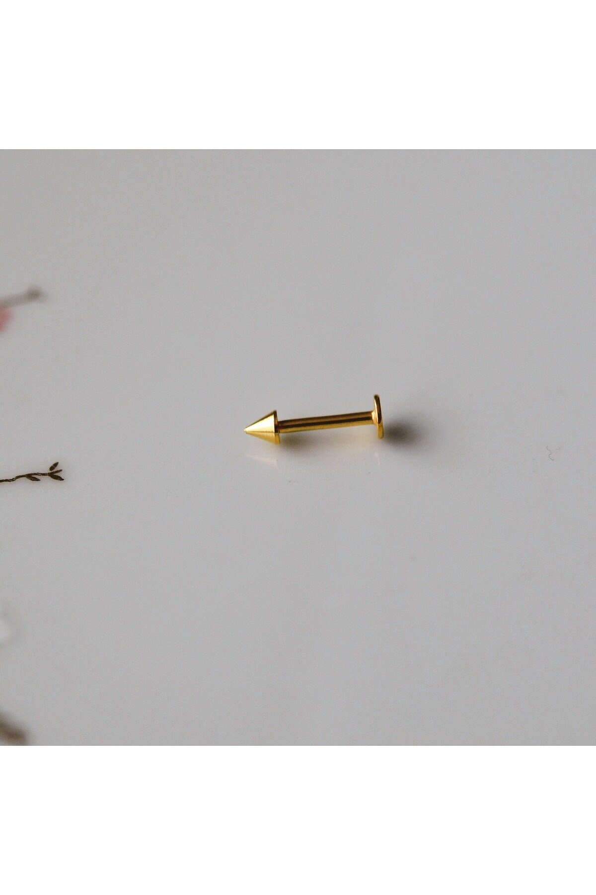 Cerrahi Çelik Sivri Uçlu Tragus Piercing Helix Kıkırdak 8 mm Gold Renk
