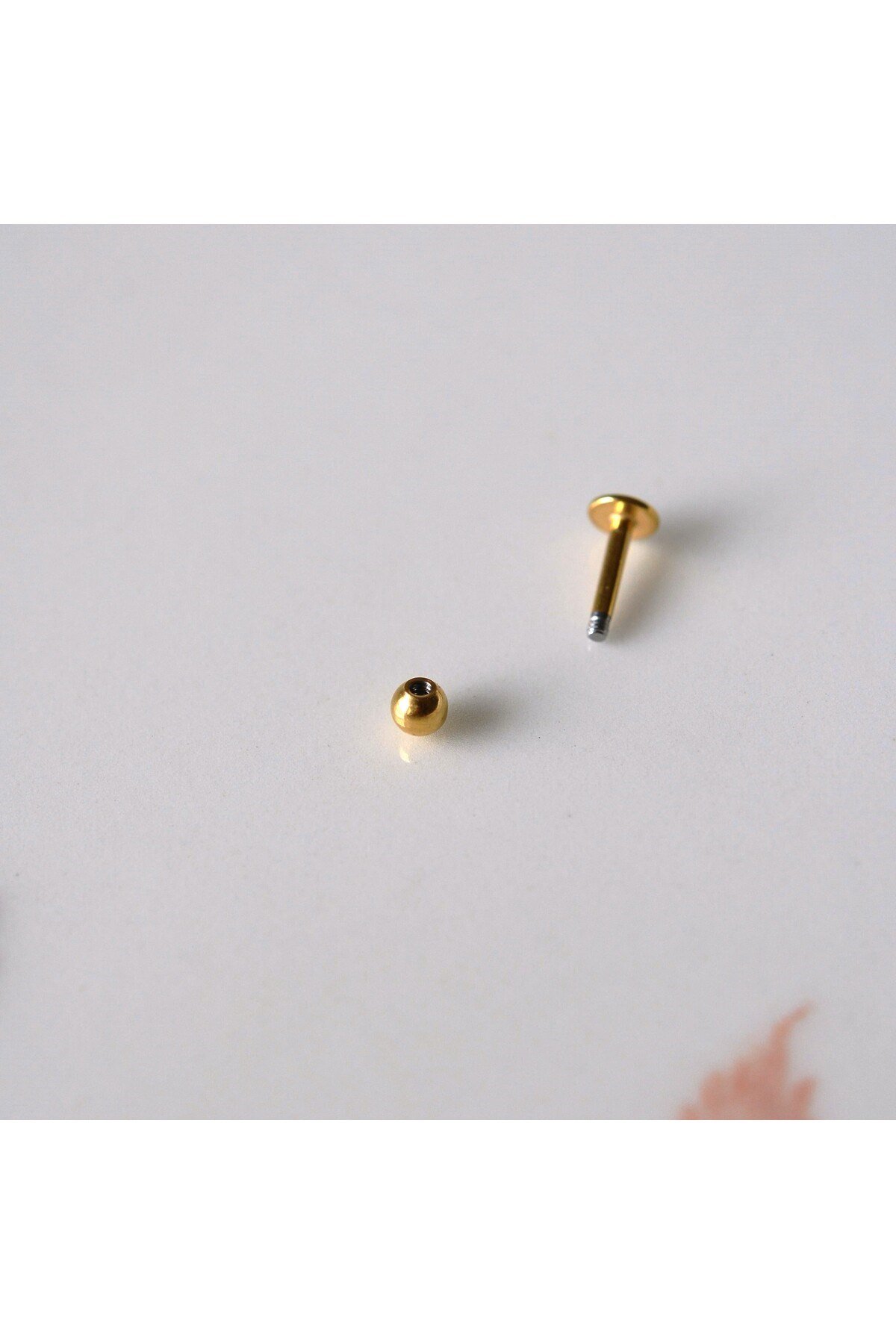 Cerrahi Çelik Top Piercing Tragus Helix Lob Conch Kııkırdak 6 mm Gold Renk
