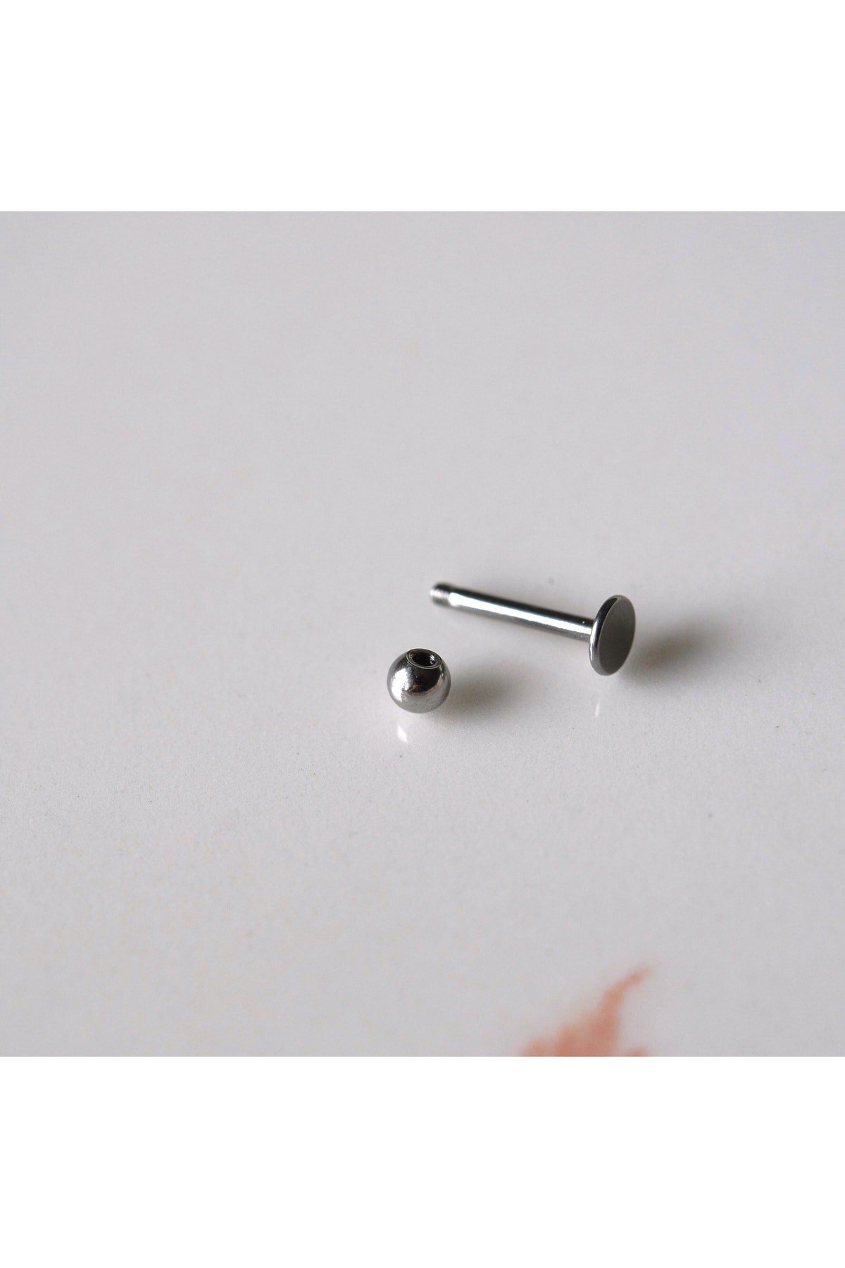 Cerrahi Çelik Top Piercing Tragus Helix Lob Conch Kııkırdak 8 Mm Silver Renk