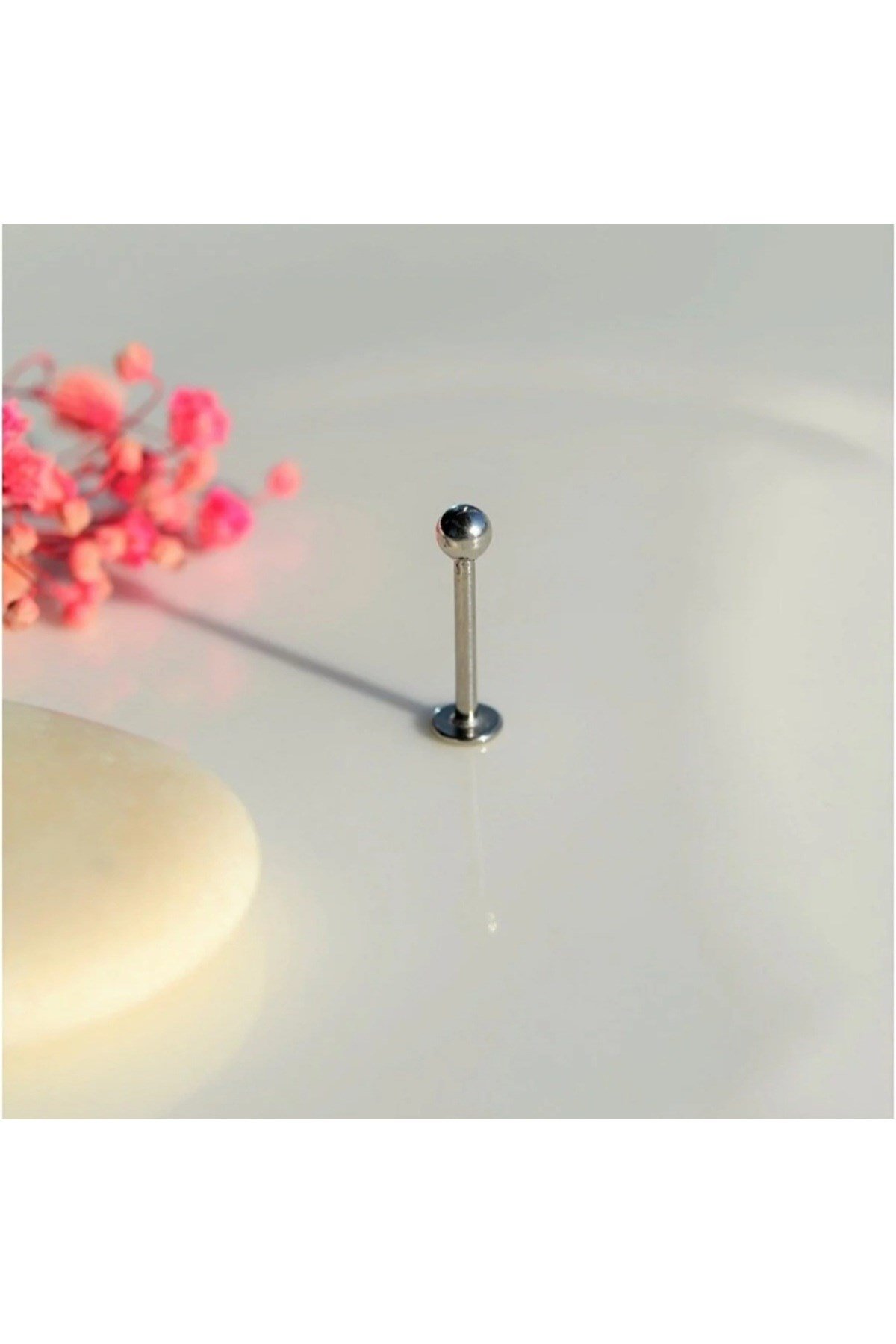 Cerrahi Çelik Ucu Toplu Dil Dudak Piercingi 8 mm Gümüş Renk