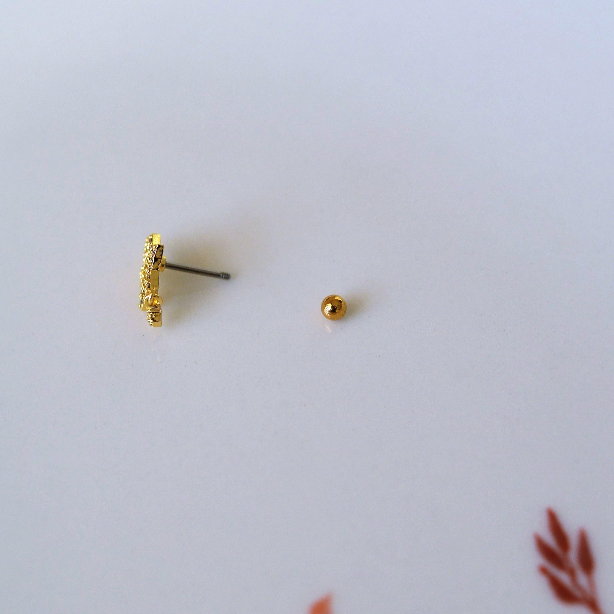 Cerrahi Çelik Yıldız Helix Piercing Kıkırdak Gold Renk
