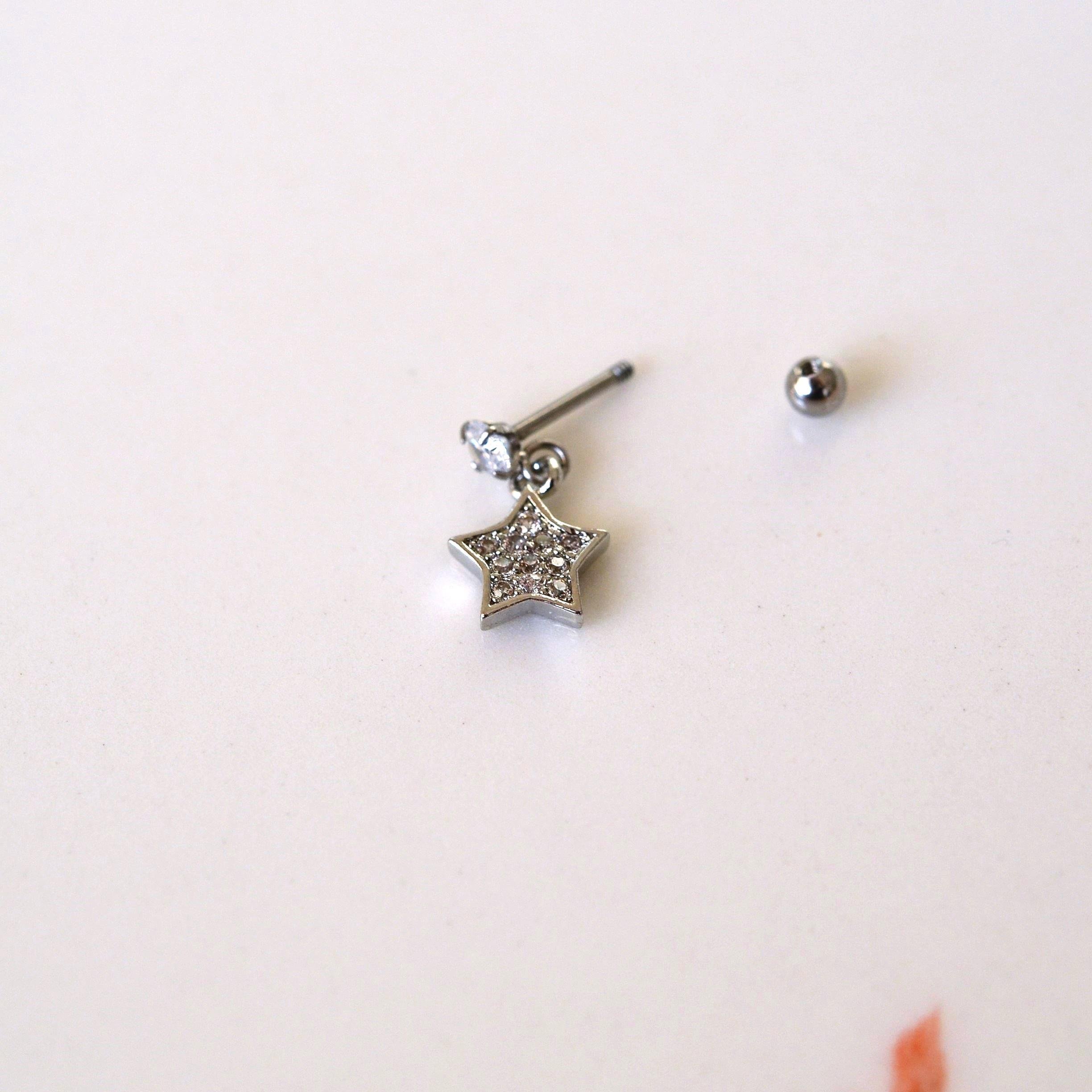 Cerrahi Çelik Yıldız Sallantılı Piercing Helix Kıkırdak Silver Renk