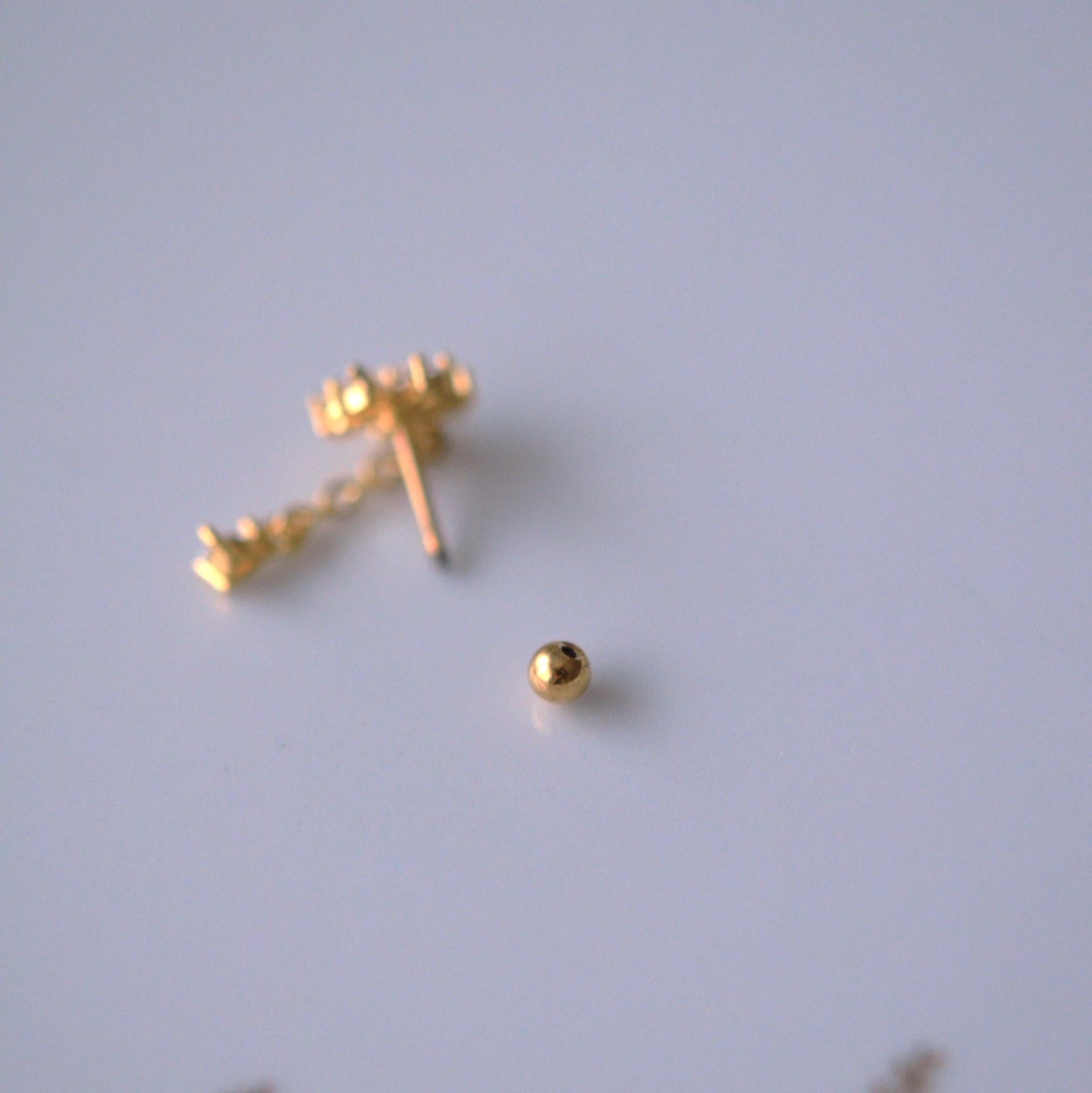Cerrahi Çelik Zincir Sallantılı Çiçek Tragus Piercing Helix Kıkırdak Lob