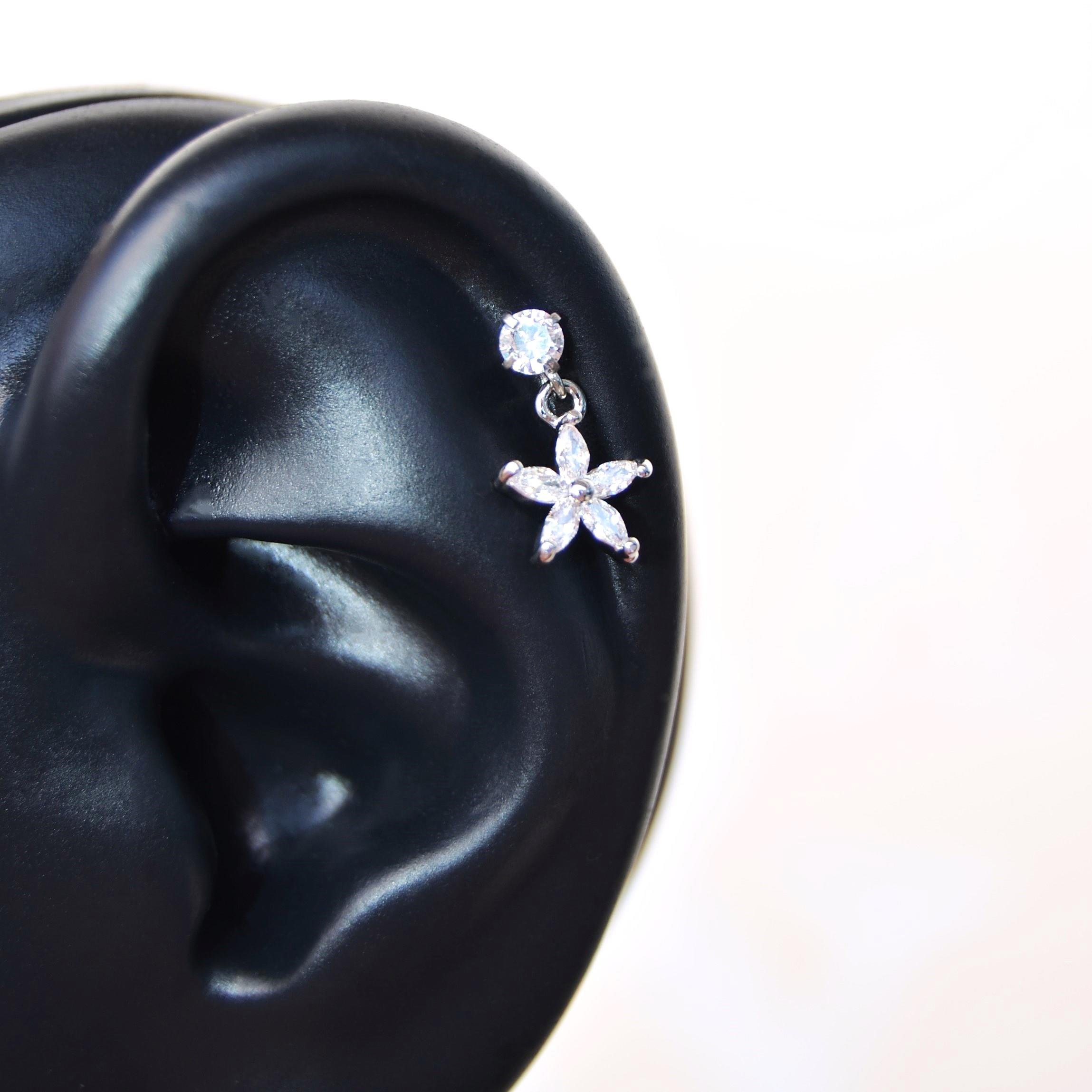 Çiçek Sallantılı Piercing Helix Kıkırdak Silver Renk