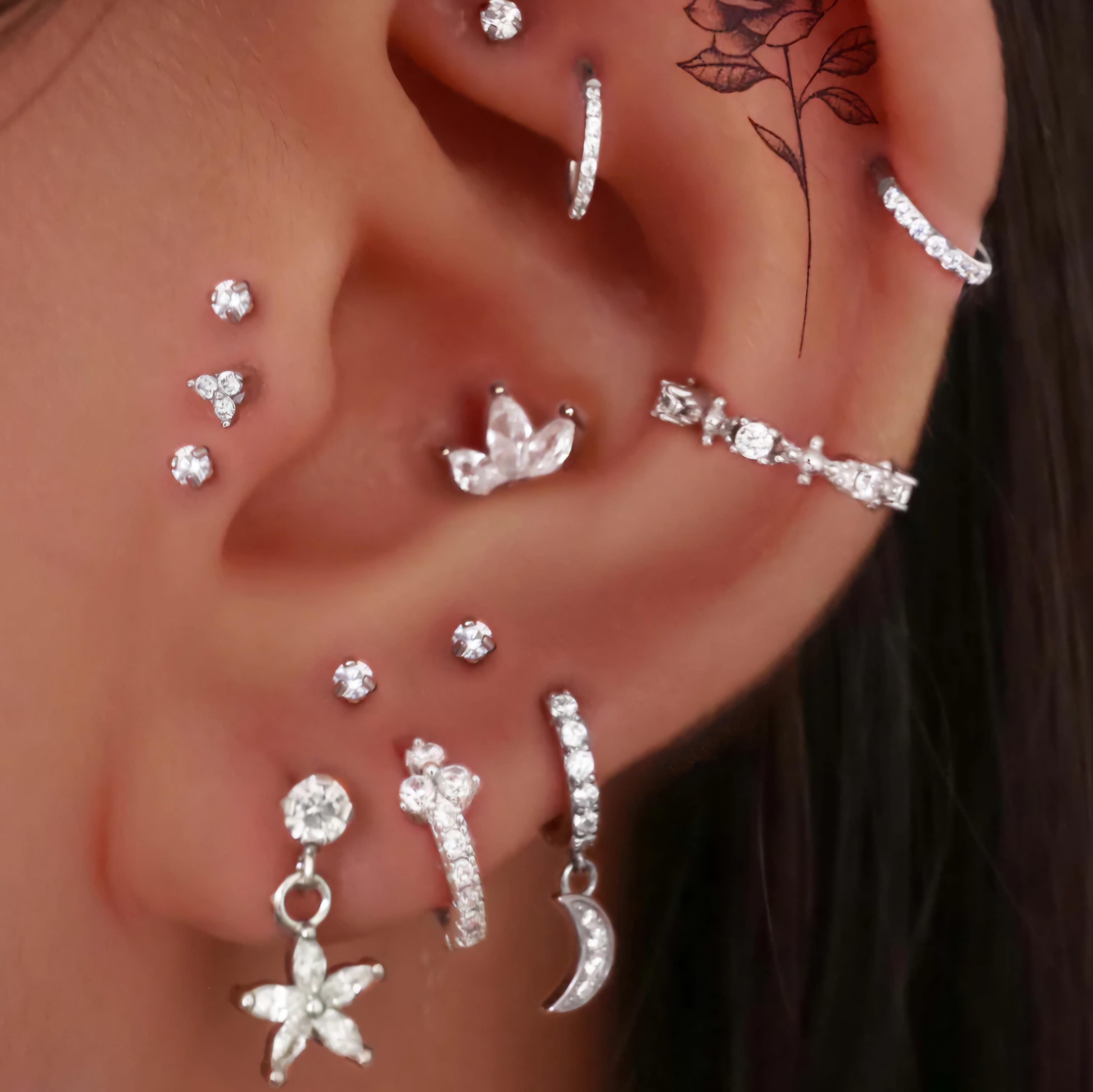 Çiçek Sallantılı Piercing Helix Kıkırdak Silver Renk