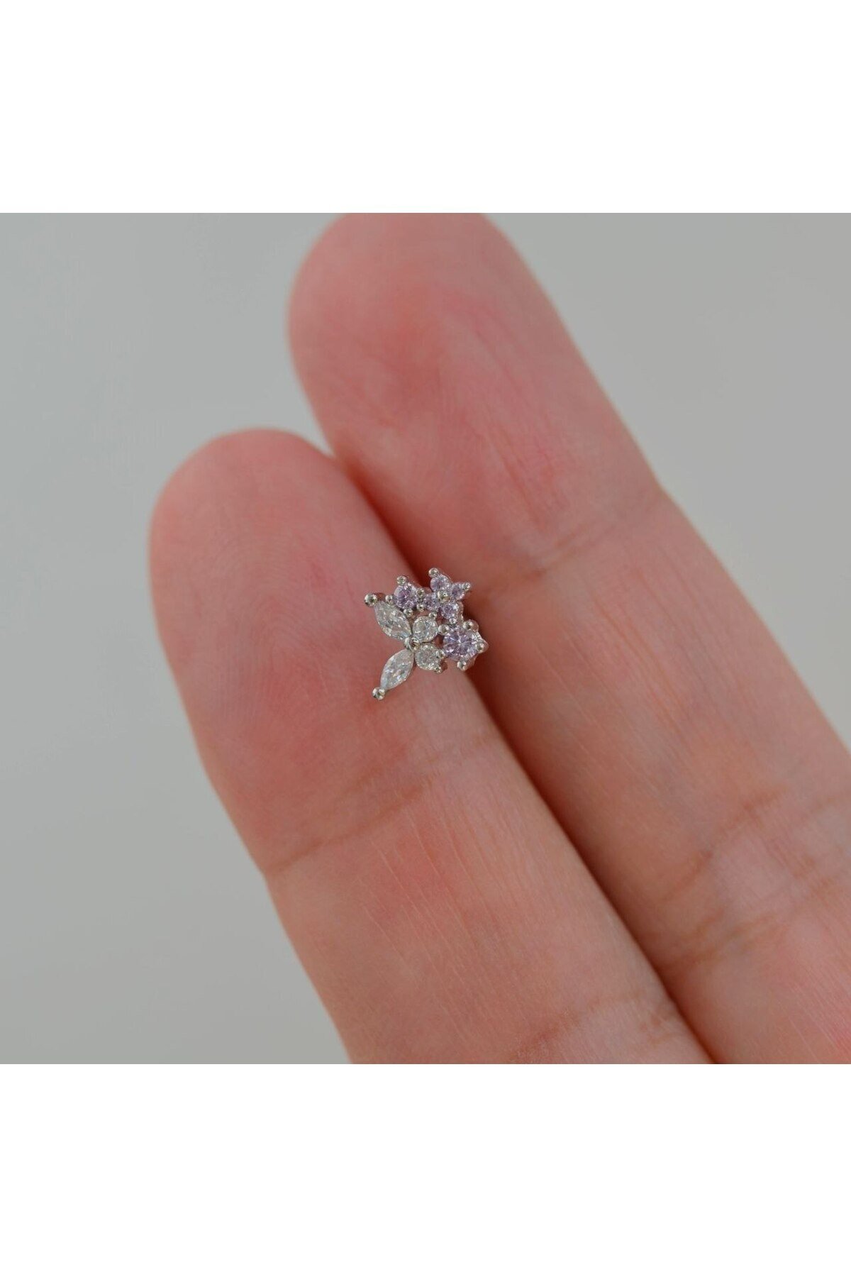 Çiçekli ve Kelebekli Mini Tragus Helix Piercing Kıkırdak Silver Renk HA
