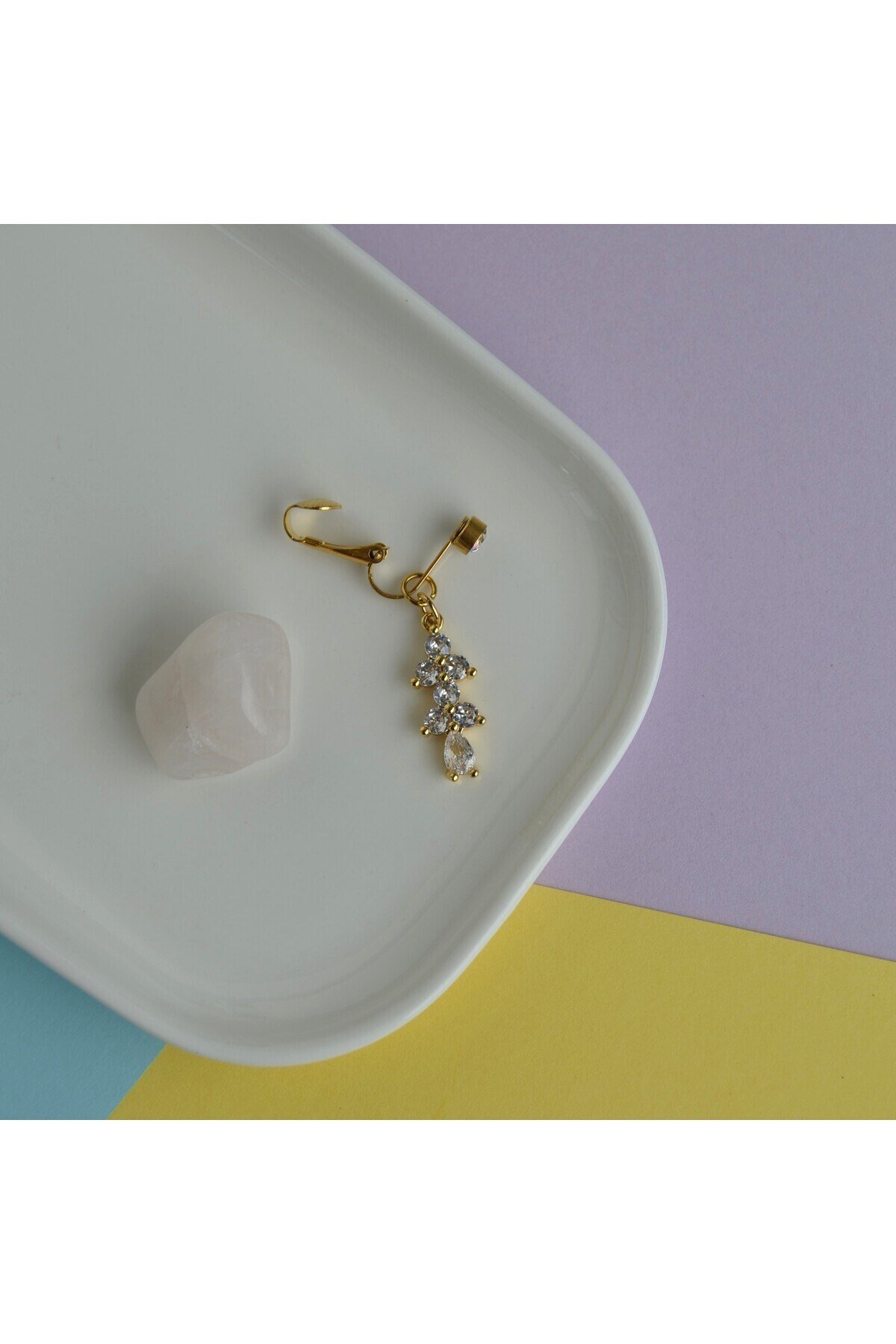 Deliksiz Göbek Piercing Mıknatıslı Sıkıştırma Taş Sallantılı