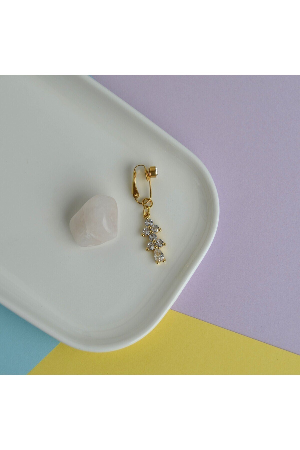 Deliksiz Göbek Piercing Mıknatıslı Sıkıştırma Taş Sallantılı