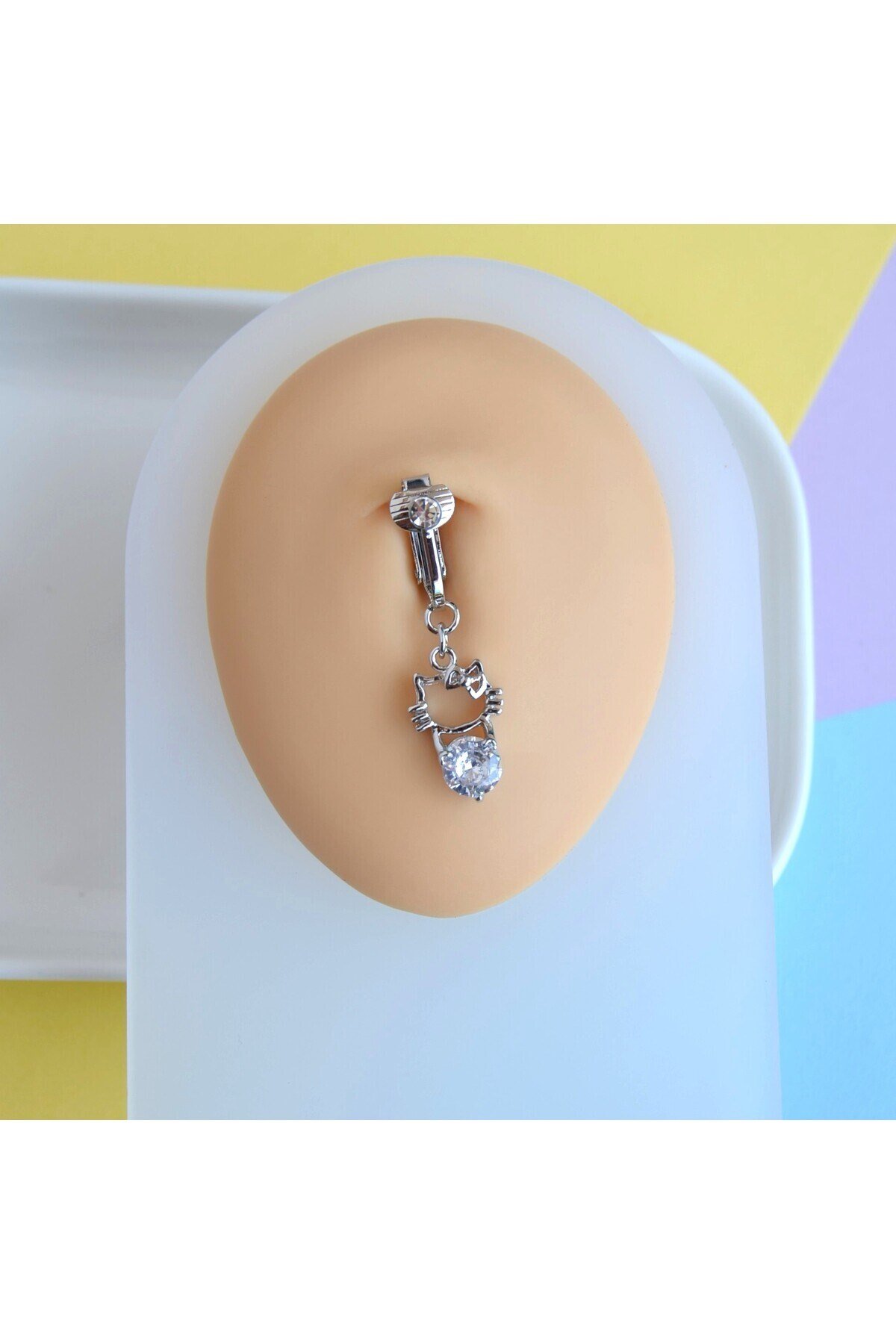 Deliksiz Göbek Piercing Mıknatıslı Sıkıştırma Kedi Figürlü Delik Gerektirmez