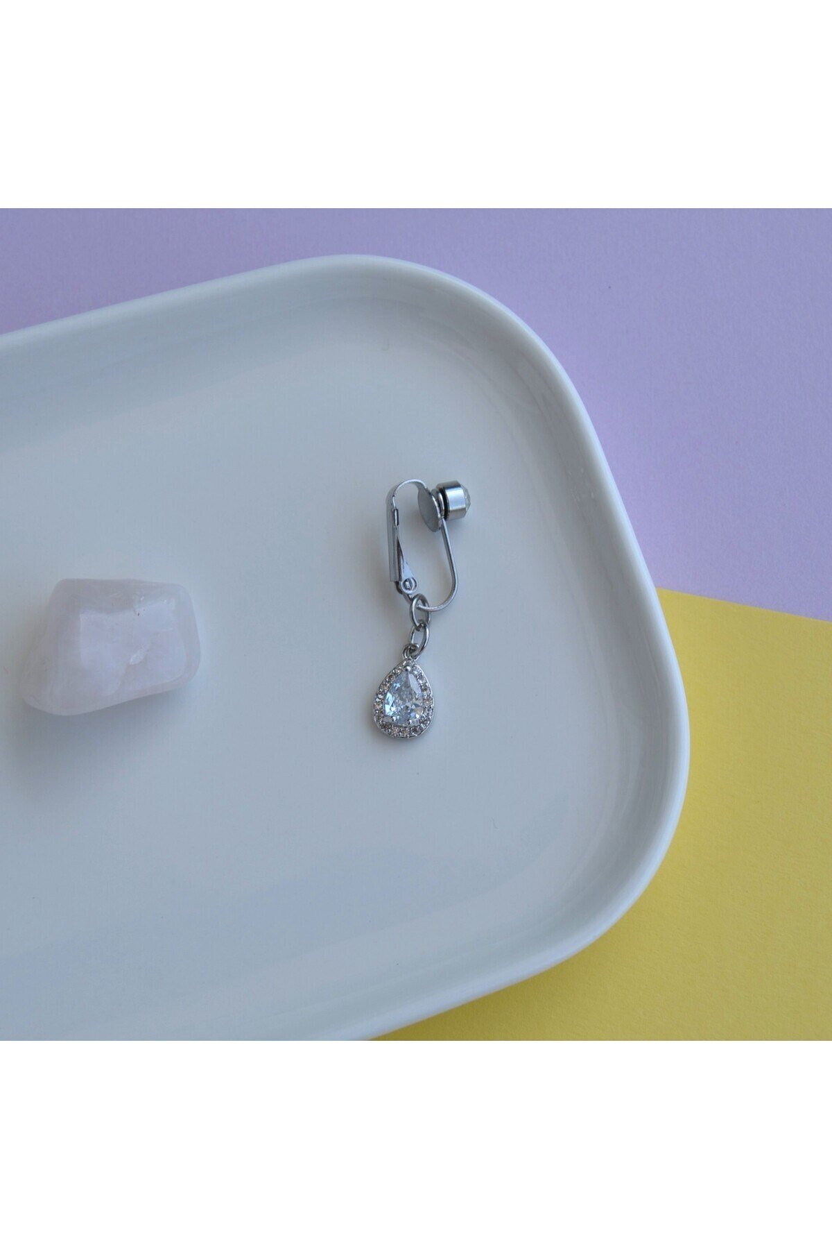 Deliksiz Zirkon Damla Sallantılı Sıkıştırma Klipsli Göbek Piercingi Belly Piercing