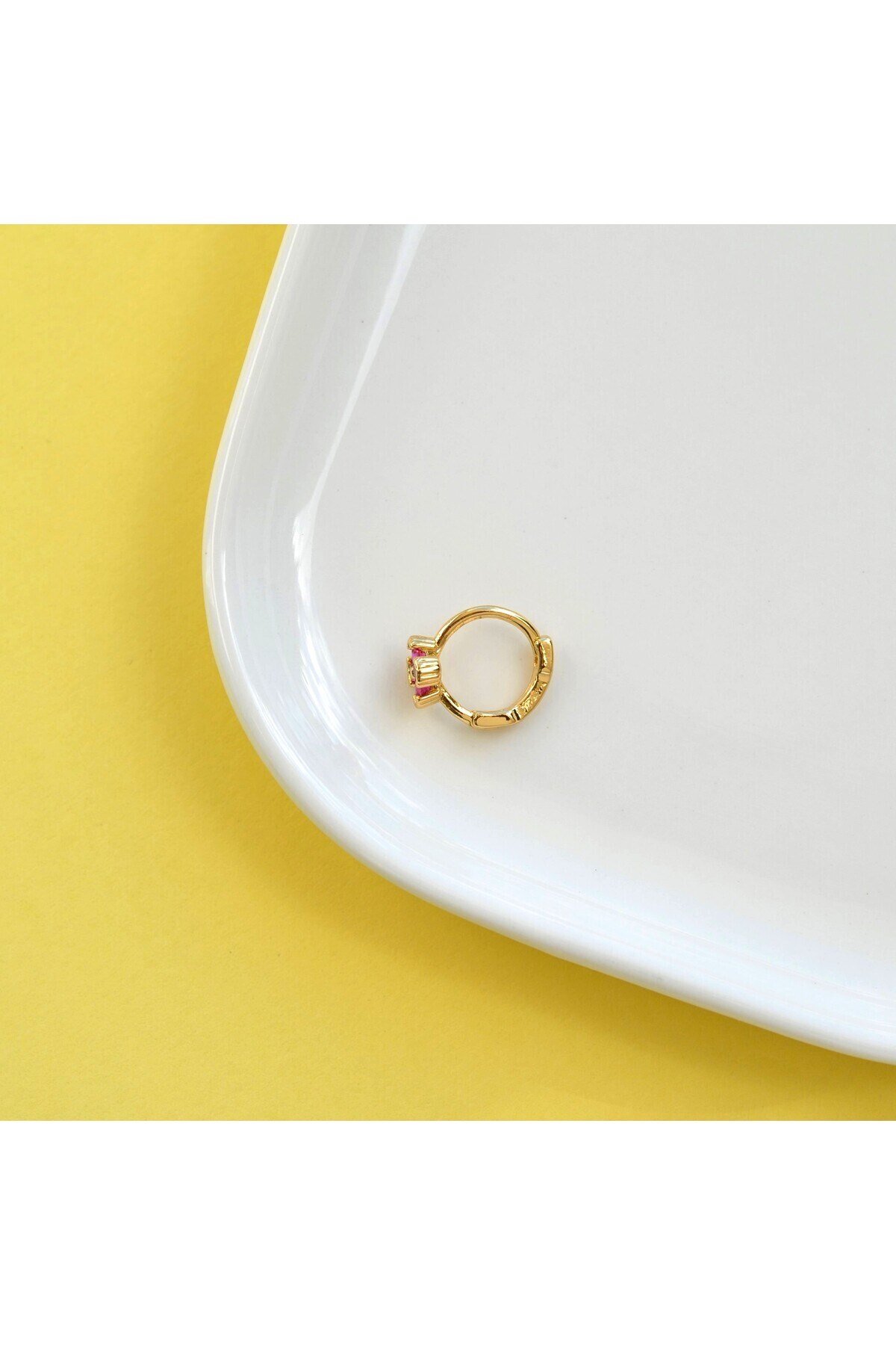 Fuşya Renk Çiçek Halka Piercing Helix Kıkırdak Forward Helix Piercing