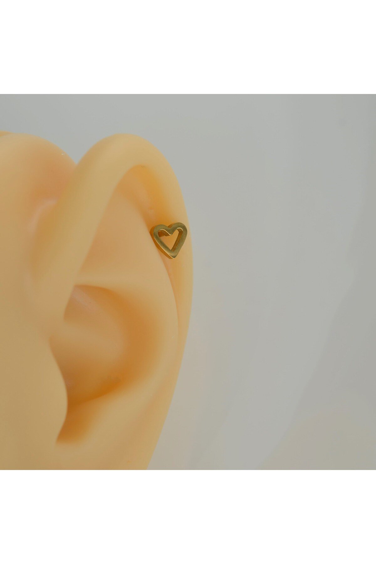 Gold Çelik Kalp Model Helix Piercing